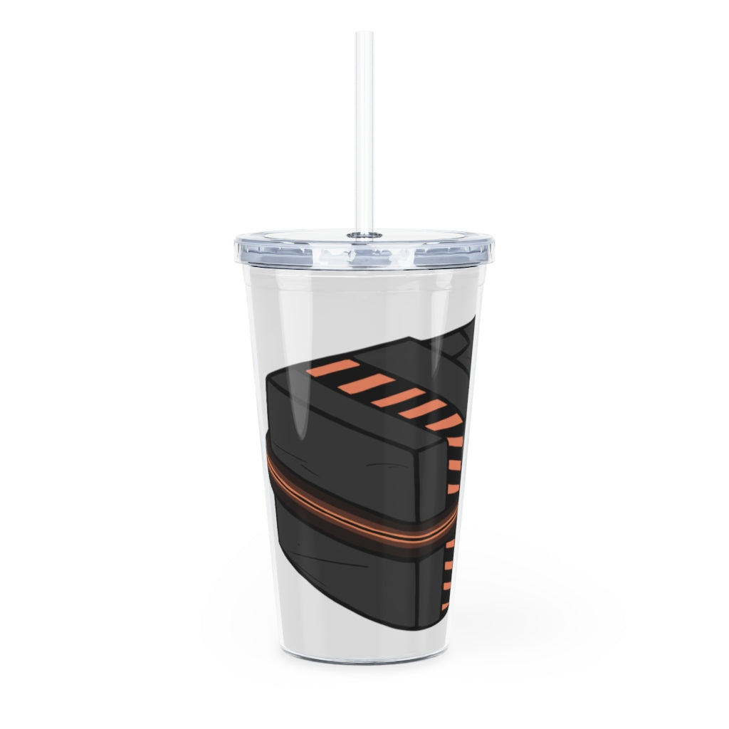 A stylish Crate Plastic Tumbler with Straw, featuring a customizable design and double wall insulation, perfect for any beverage.