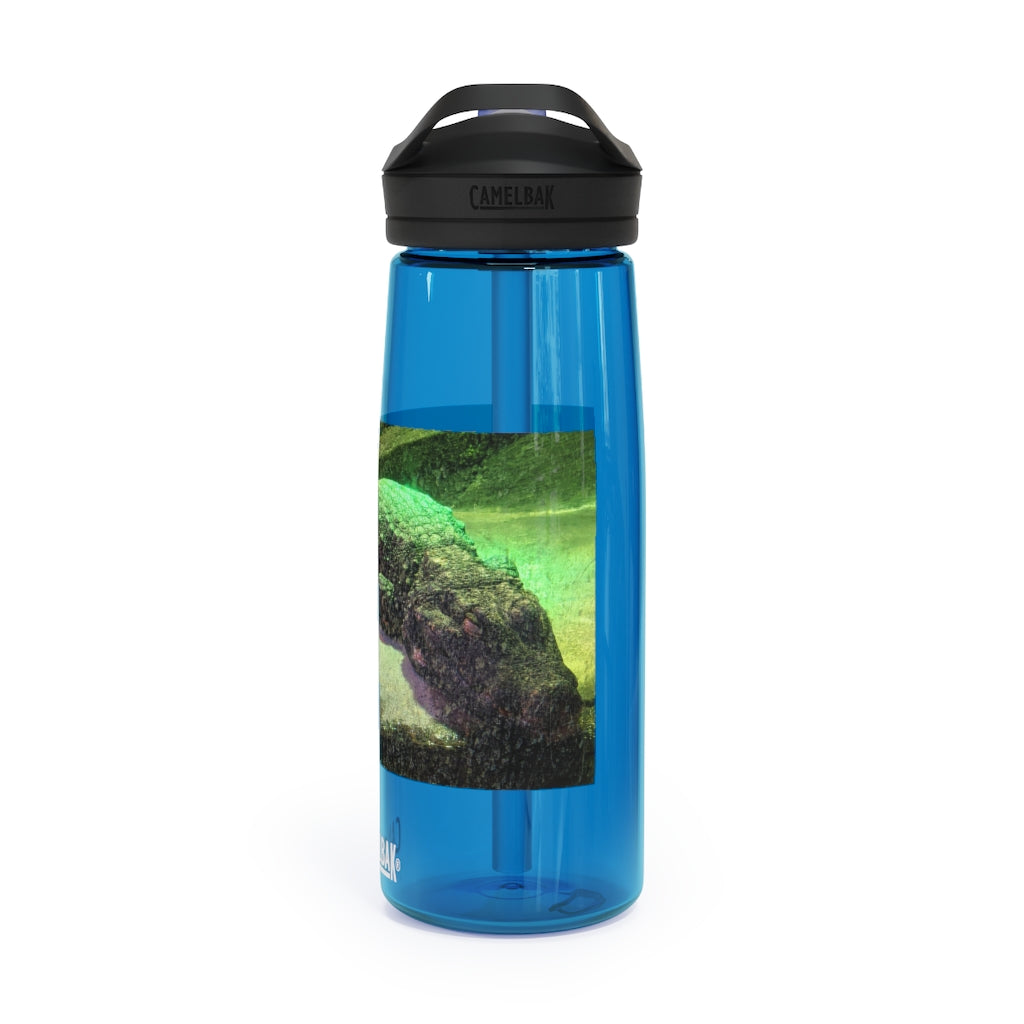 Crocodile CamelBak Eddy® Water Bottle in 20oz and 25oz sizes, showcasing its durable Tritan™ material and spill-proof design.