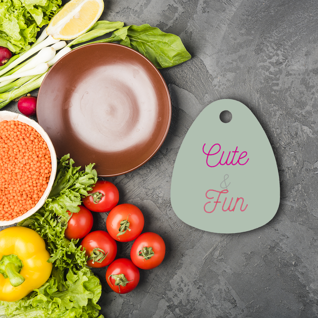 Cute and Fun Sublimation Glass Cutting Board in round shape, made from toughened chinchilla glass, featuring a customizable design surface.