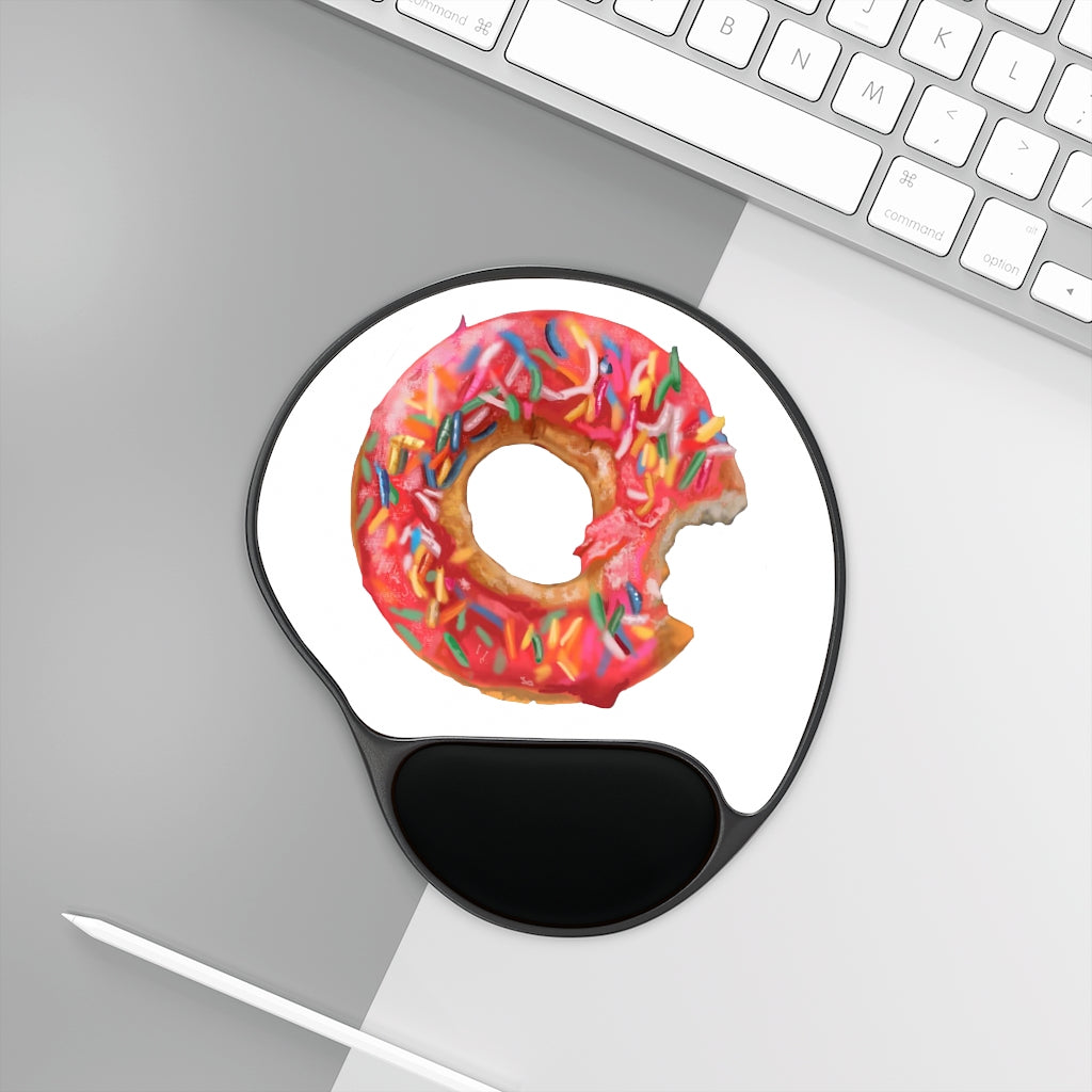 Donut-shaped mouse pad with ergonomic Memory Foam wrist rest and customizable neoprene insert, featuring a semi-opaque black plastic base.