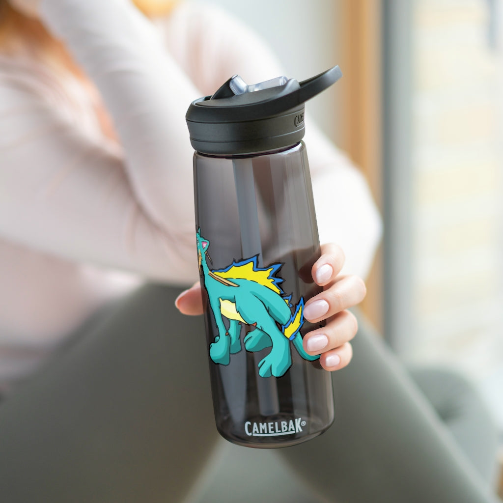 Doudro CamelBak Eddy® Water Bottle in 20oz and 25oz sizes, showcasing its durable Tritan™ material and spill-proof design.