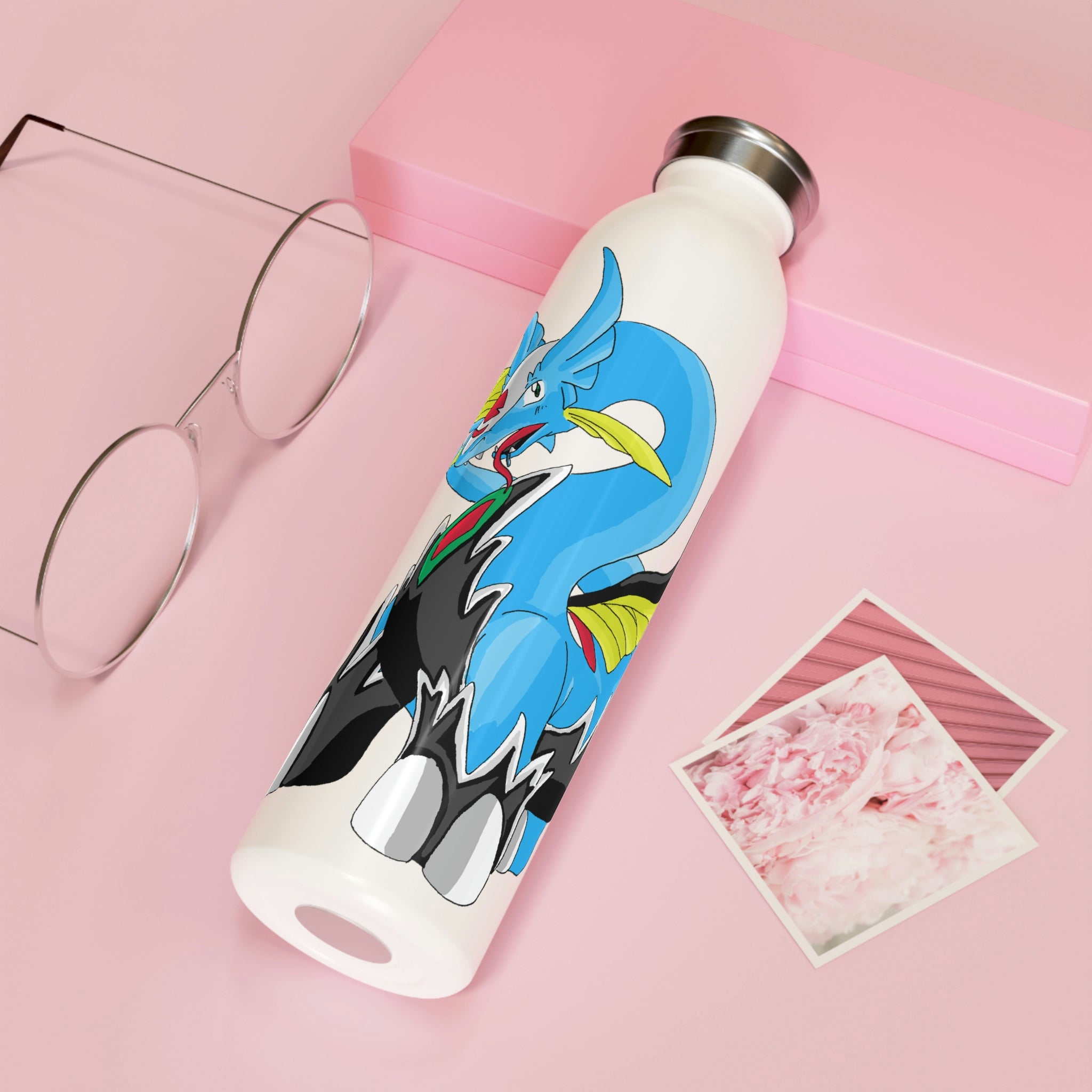 Dragigas Slim Water Bottle with matte finish and silver cap, showcasing customizable design options.