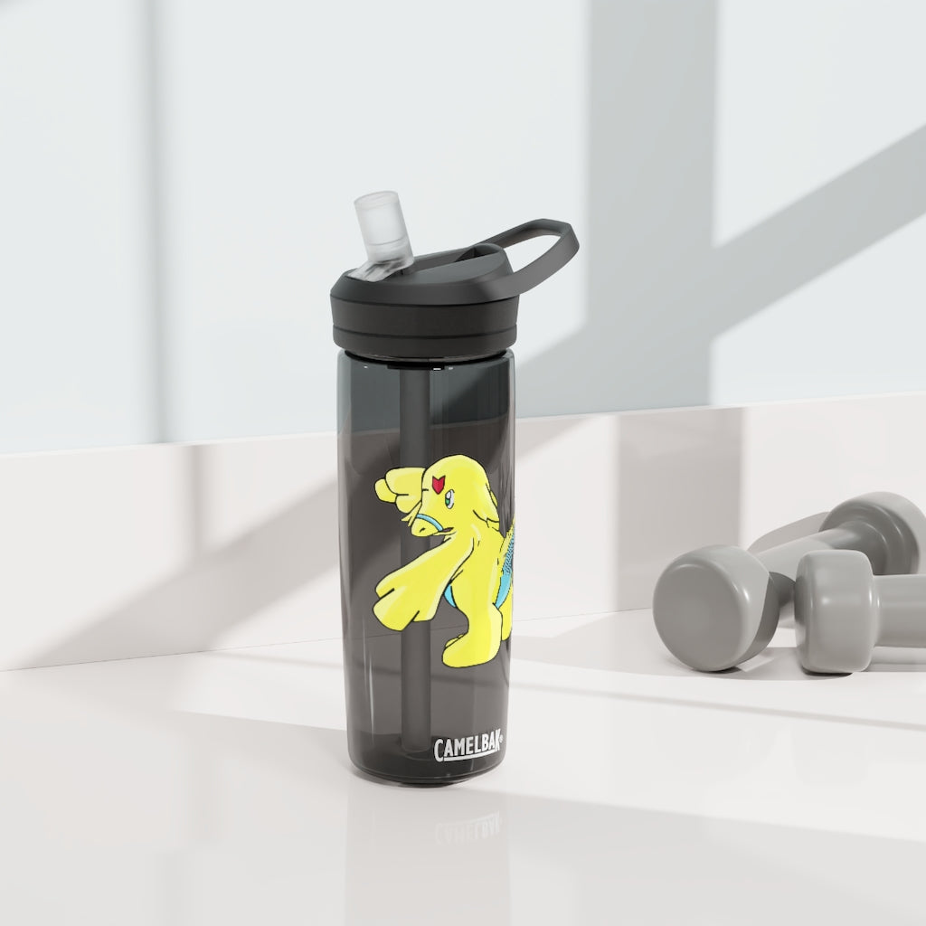 Ductil CamelBak Eddy® Water Bottle in 20oz and 25oz sizes, showcasing its robust design and spill-proof valve.