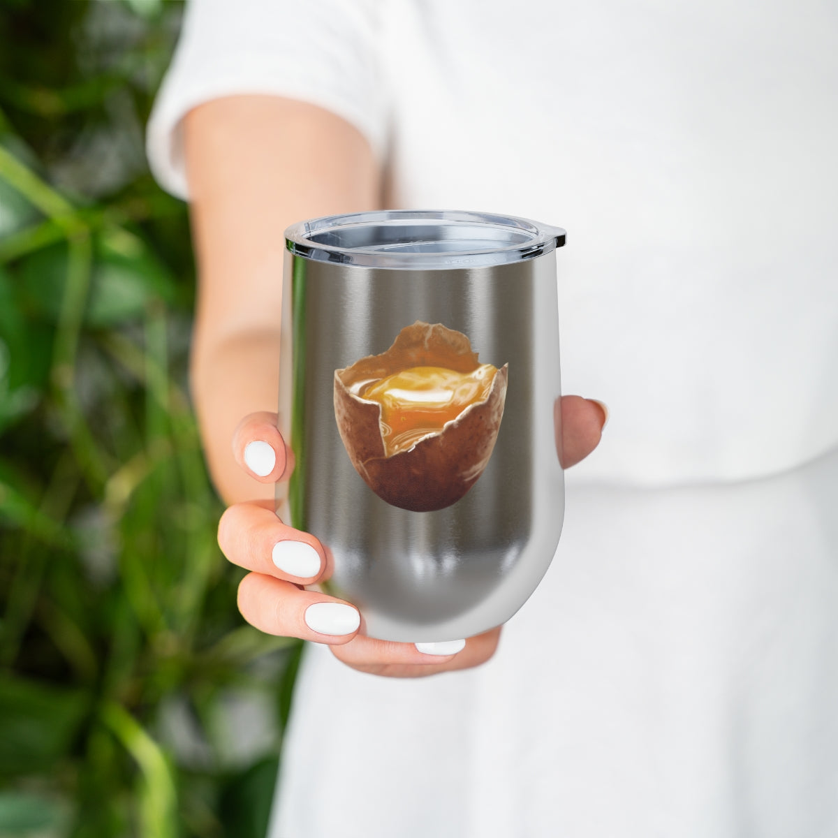 Egg 12oz insulated wine tumbler with clear lid, showcasing a stylish design suitable for hot and cold beverages.