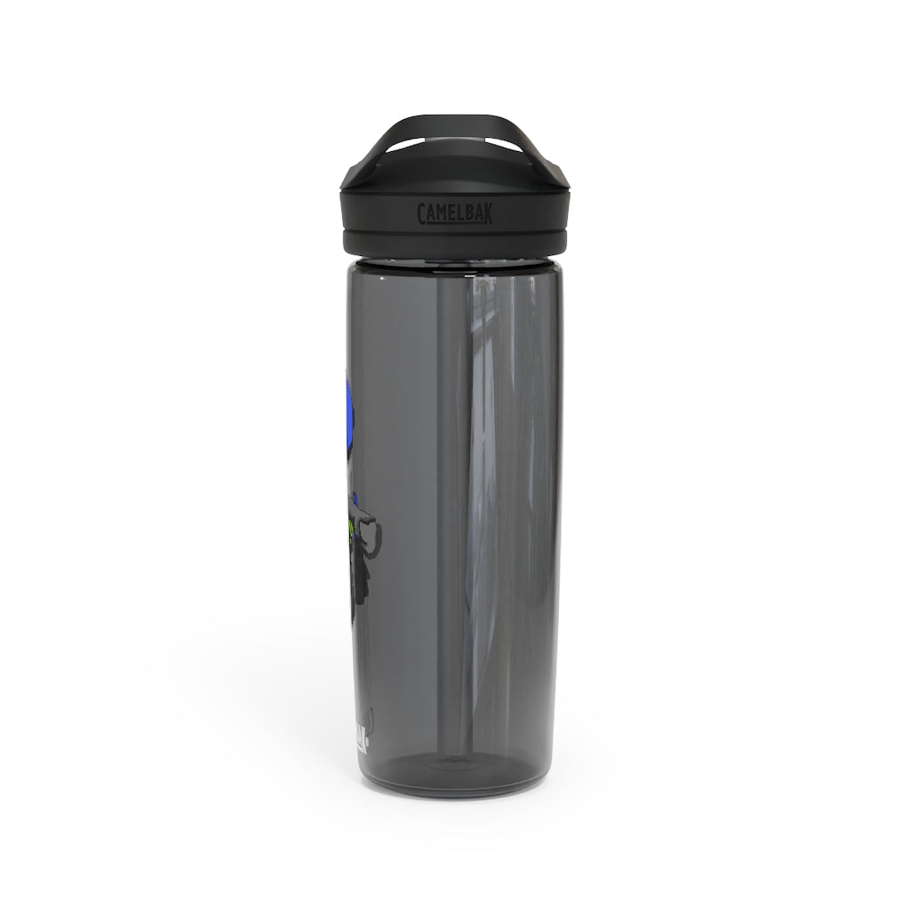 Glissgliss CamelBak Eddy® Water Bottle in 20oz and 25oz sizes, showcasing its robust design and spill-proof features.