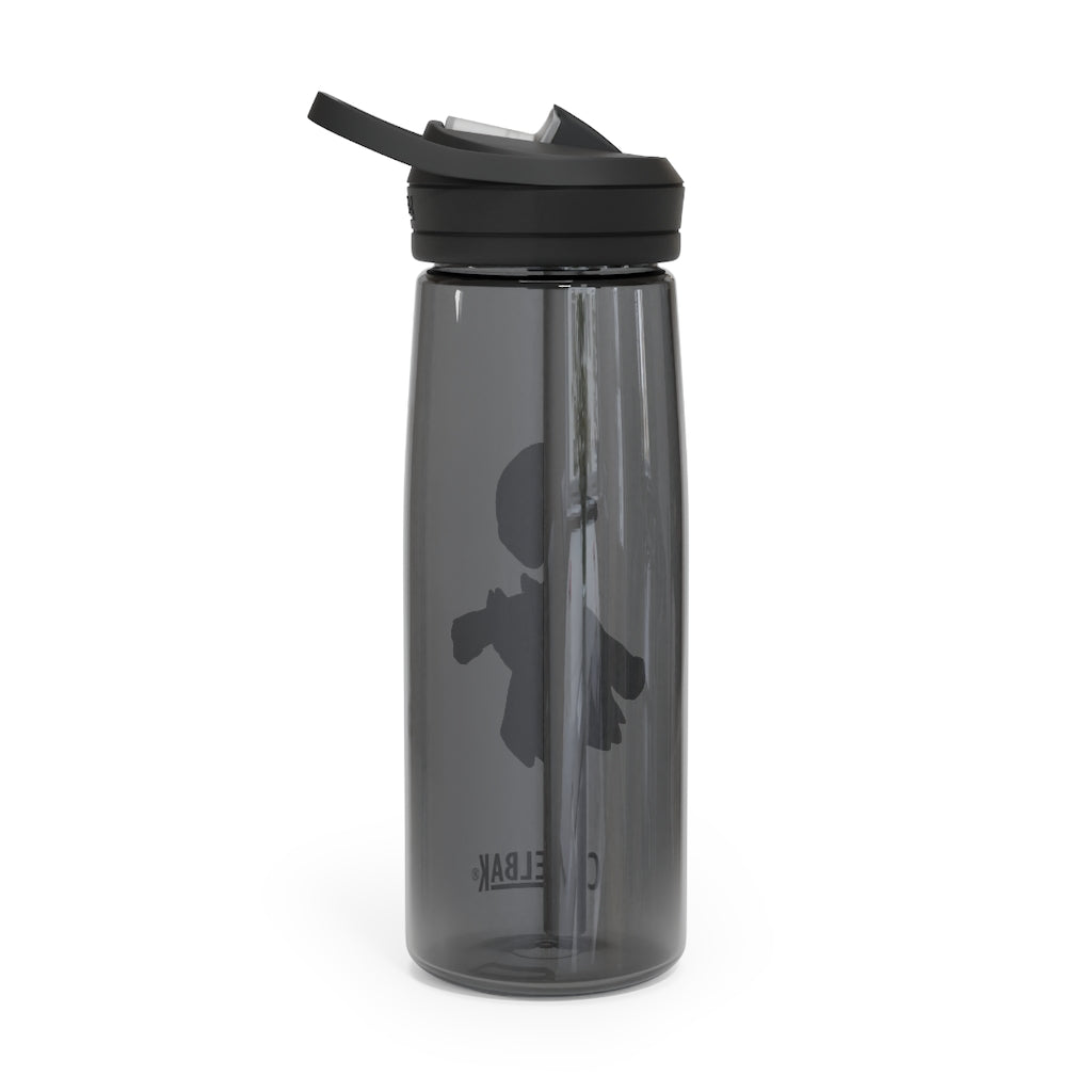 Glissgliss CamelBak Eddy® Water Bottle in 20oz and 25oz sizes, showcasing its robust design and spill-proof features.