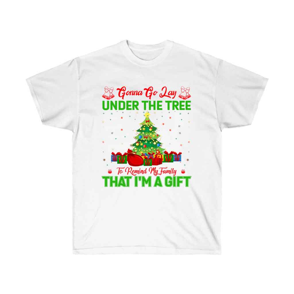 Gonna Golay Christmas T-shirt featuring a festive design, made from soft cotton, perfect for family gatherings.