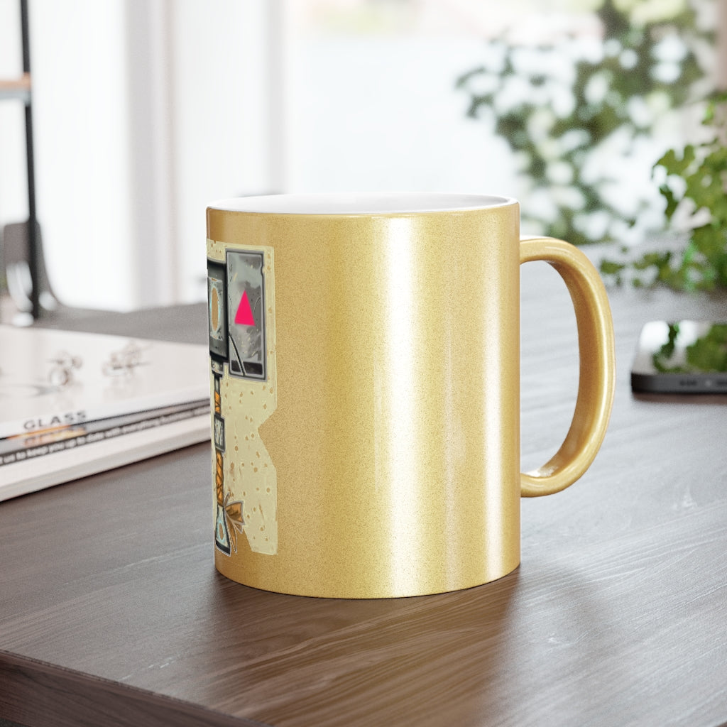 Hammer Metallic Mug in Silver and Gold finishes, showcasing personalized designs and a comfortable C-handle.