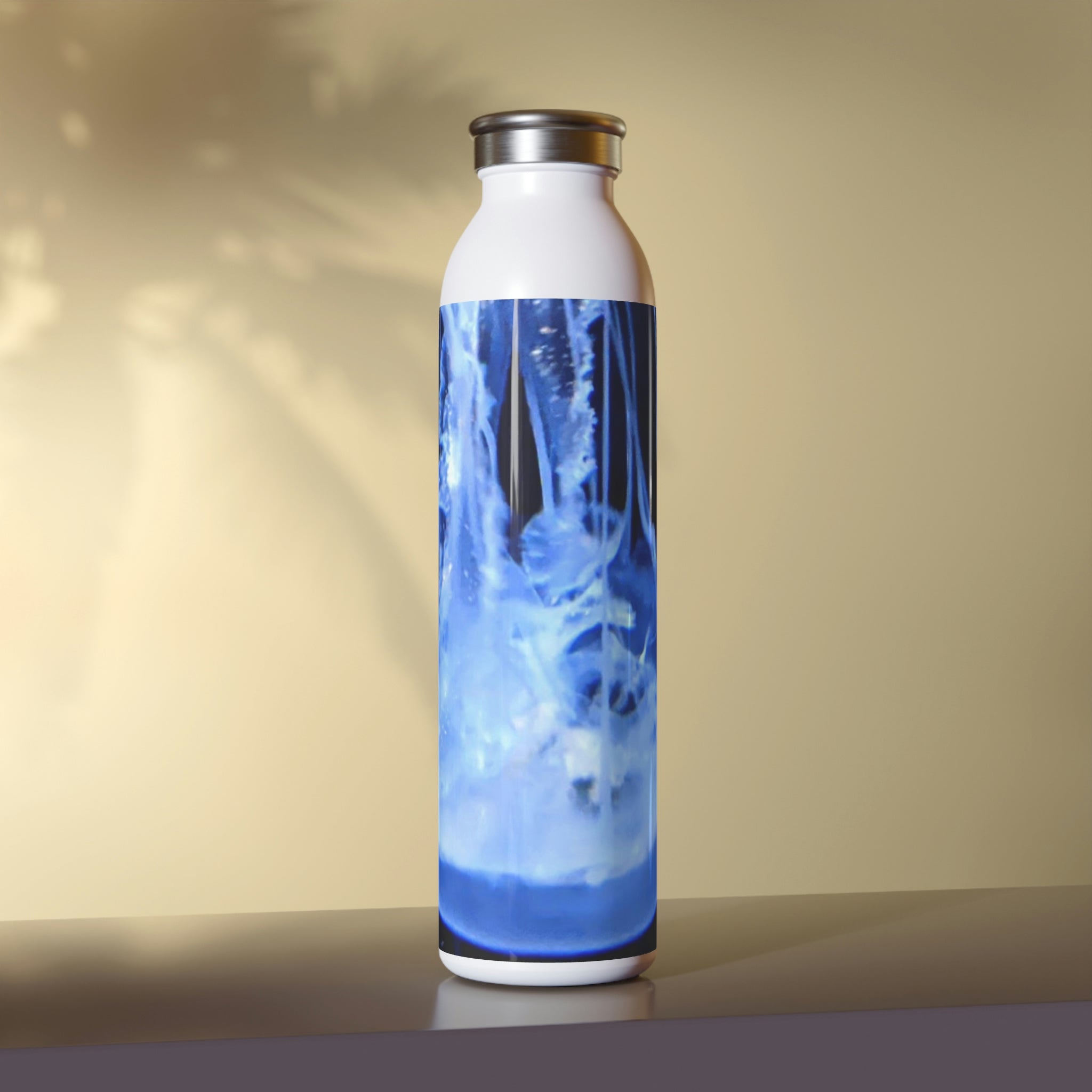 Jellyfish Slim Water Bottle with customizable matte finish and stylish lid, showcasing its sleek design and 20oz capacity.