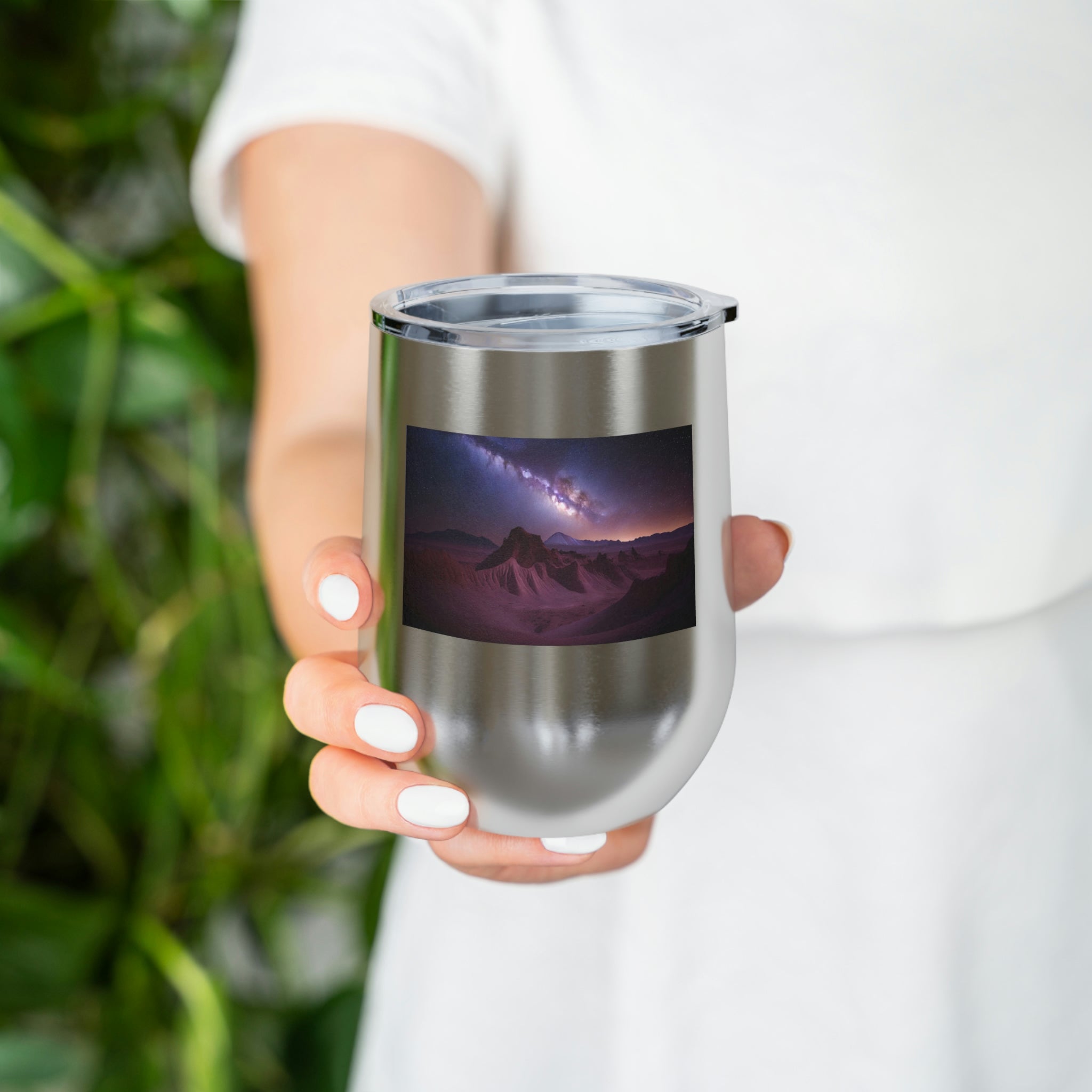 Milky Galaxy Wine Tumbler with a stylish design, featuring a clear plastic lid and double-wall insulation.