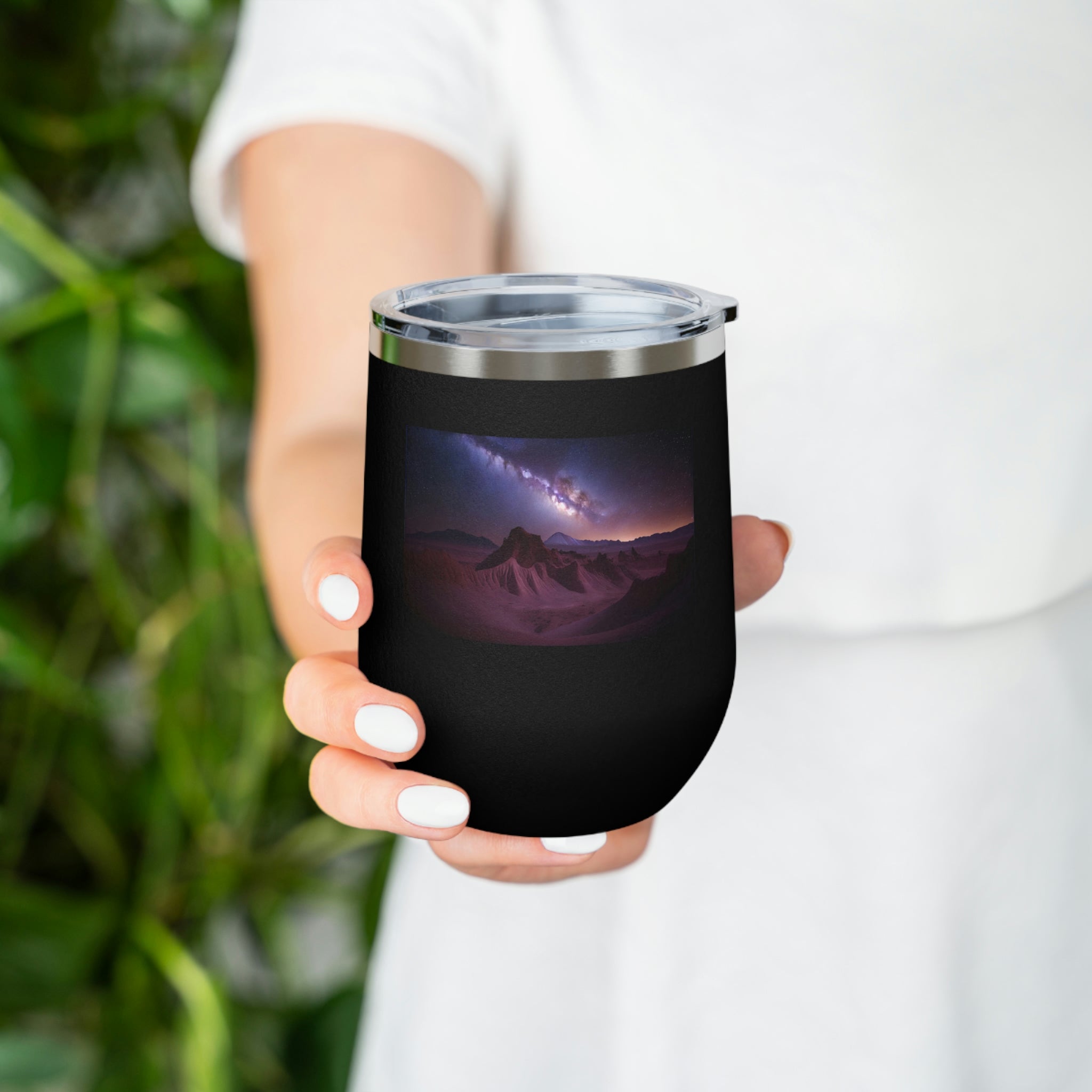 Milky Galaxy Wine Tumbler with a stylish design, featuring a clear plastic lid and double-wall insulation.