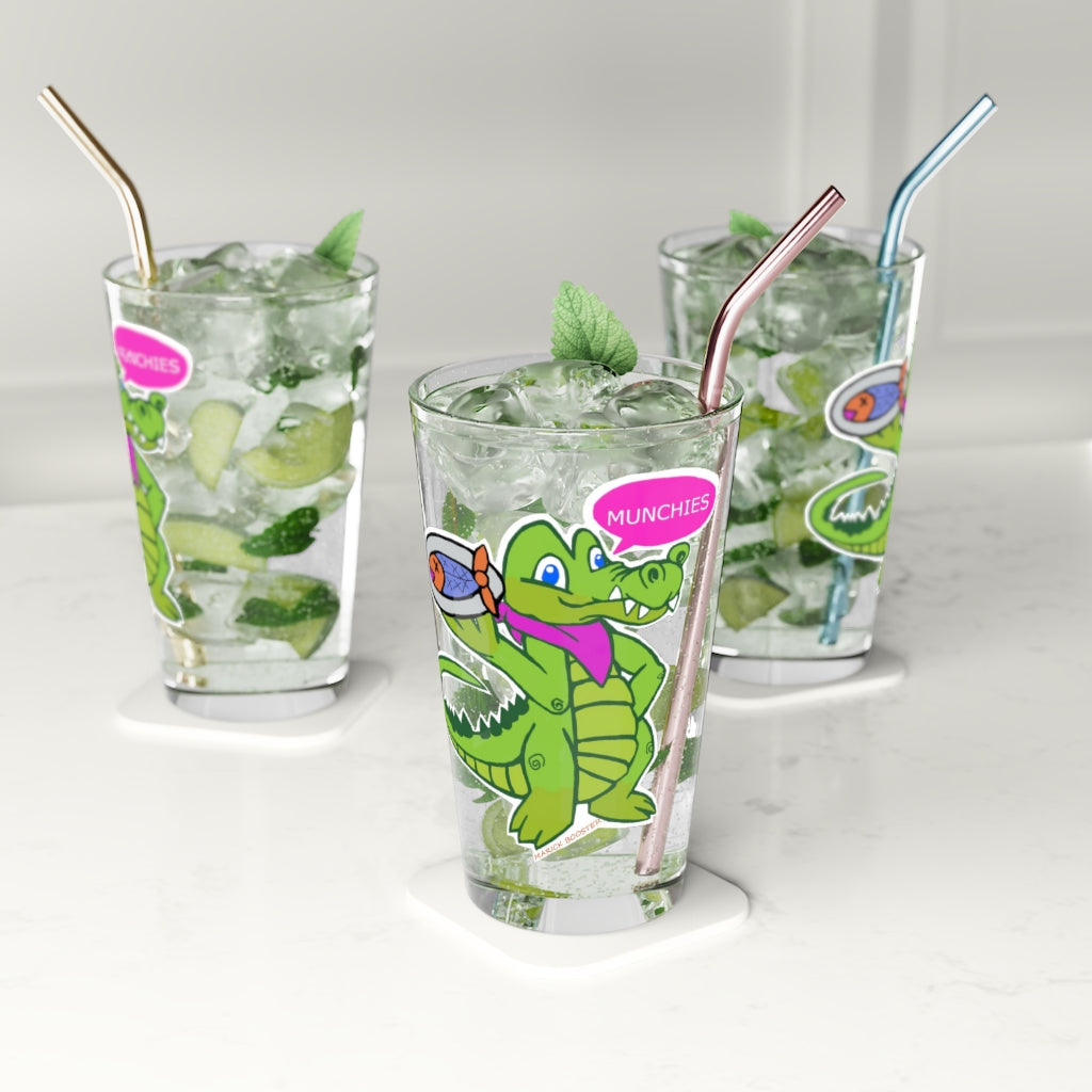 Munchies the Crocodile Pint Glass, 16oz, clear glass with customizable design, perfect for beverages.