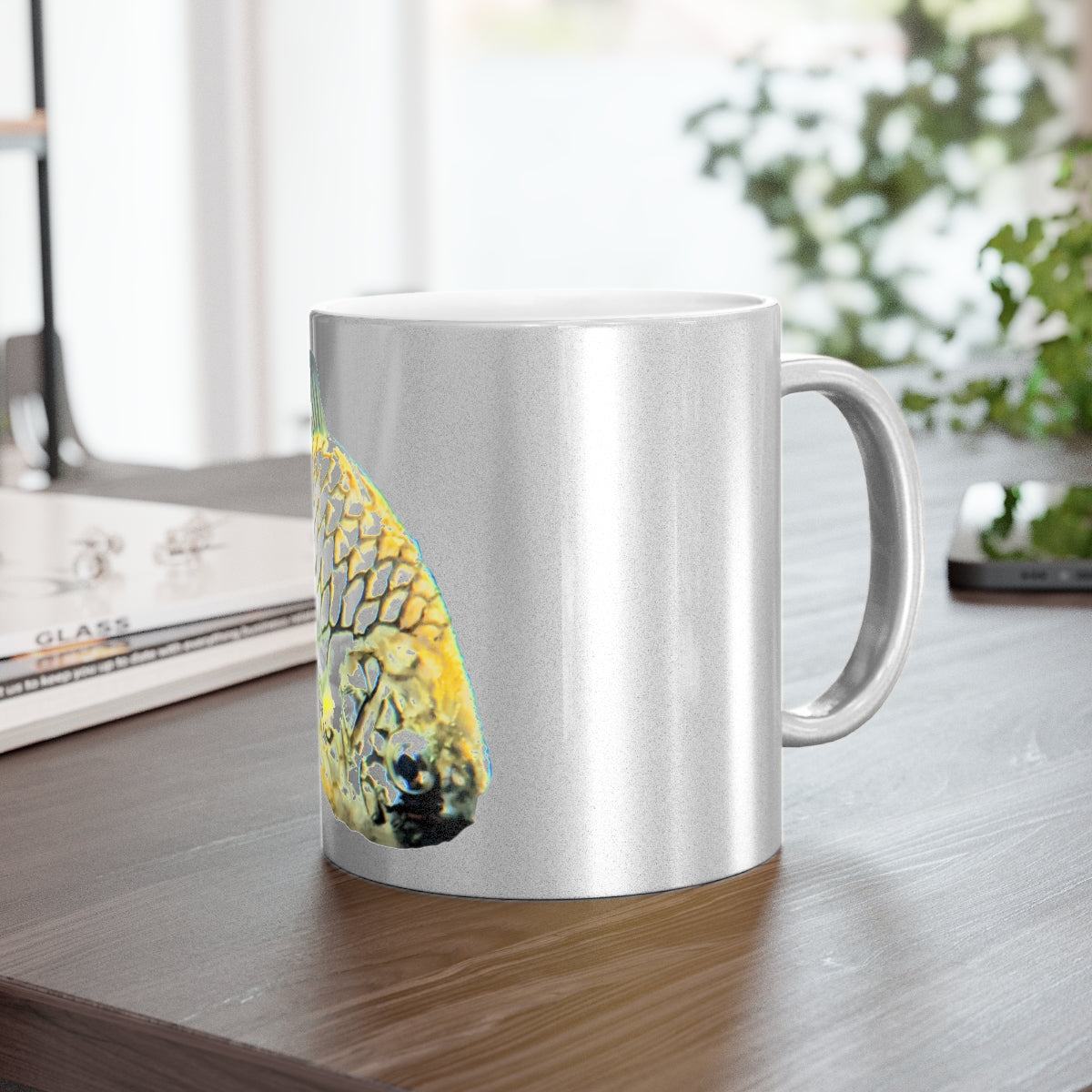 Pineapple Fish Metallic Mug in silver and gold finishes, showcasing a personalized design option.