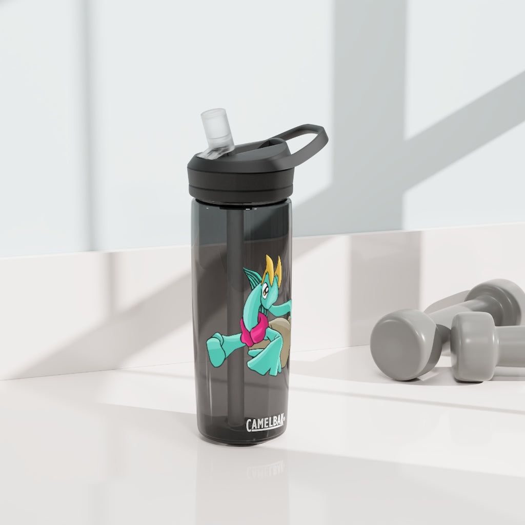 Plumyu CamelBak Eddy® Water Bottle in 20oz and 25oz sizes, showcasing its durable Tritan™ material and spill-proof design.