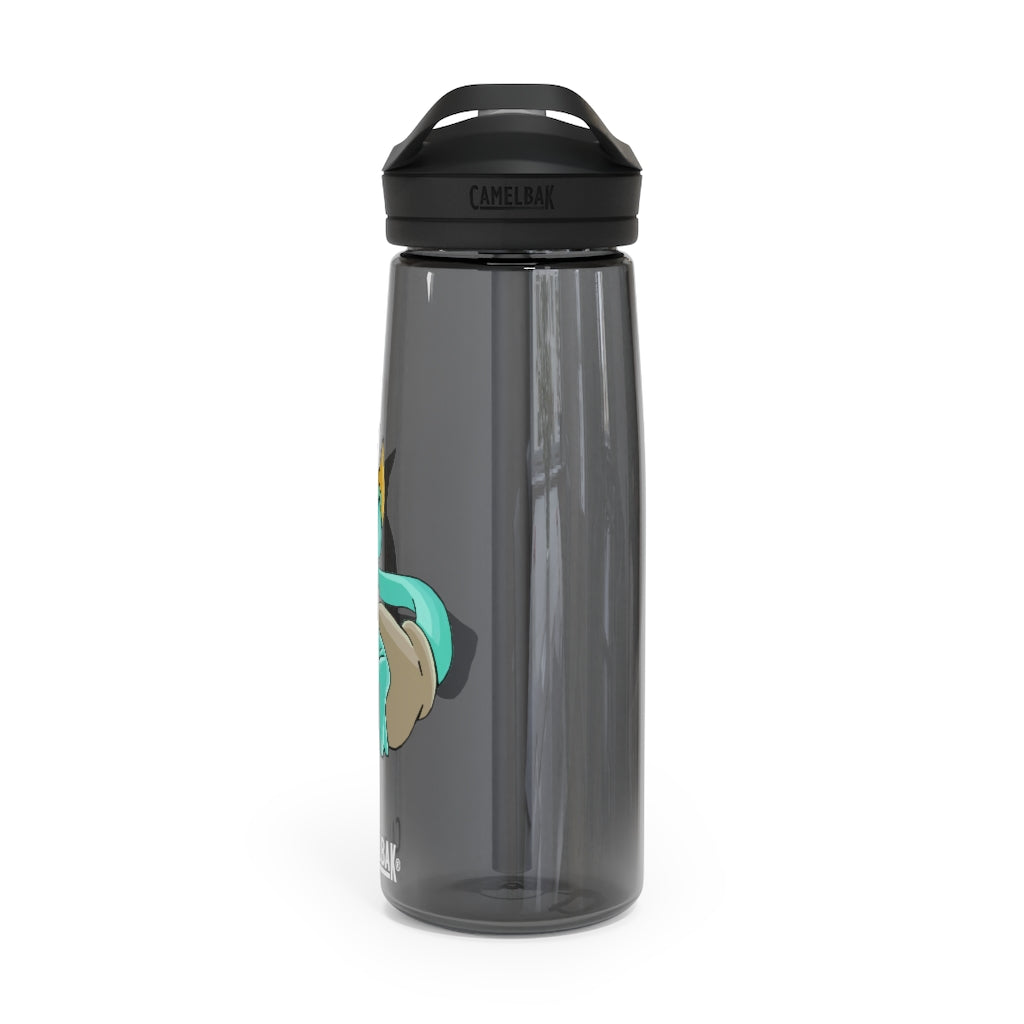 Plumyu CamelBak Eddy® Water Bottle in 20oz and 25oz sizes, showcasing its durable Tritan™ material and spill-proof design.