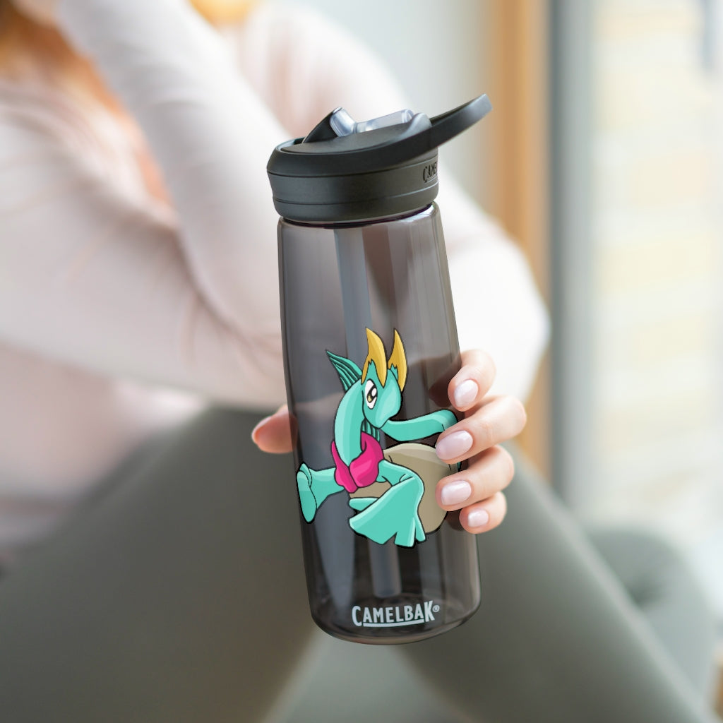 Plumyu CamelBak Eddy® Water Bottle in 20oz and 25oz sizes, showcasing its durable Tritan™ material and spill-proof design.