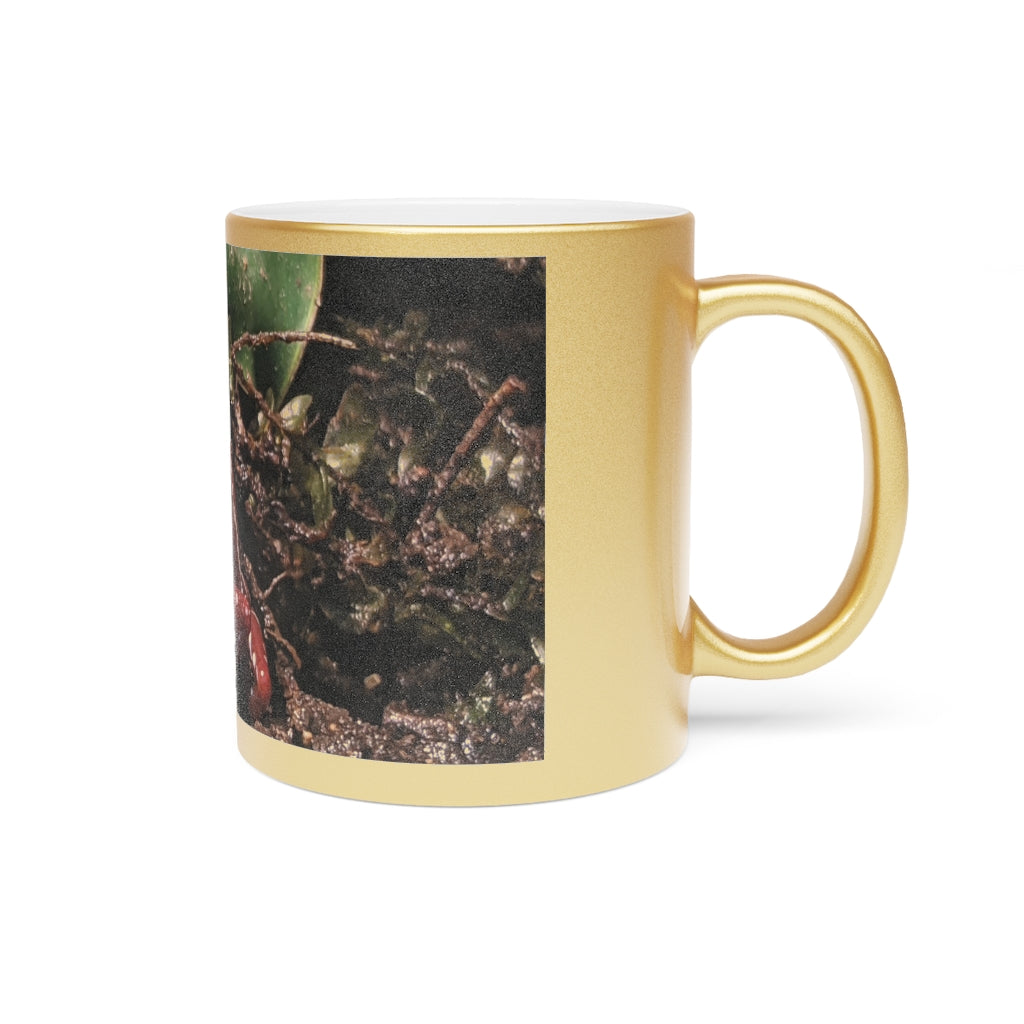 Red Frog Metallic Mug in Silver and Gold finishes, showcasing personalized designs and a stylish C-handle.