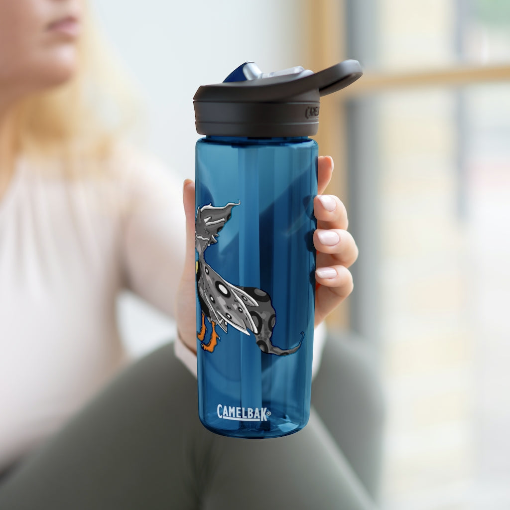 Rerann CamelBak Eddy® Water Bottle in 20oz and 25oz sizes, showcasing its durable Tritan™ material and spill-proof design.