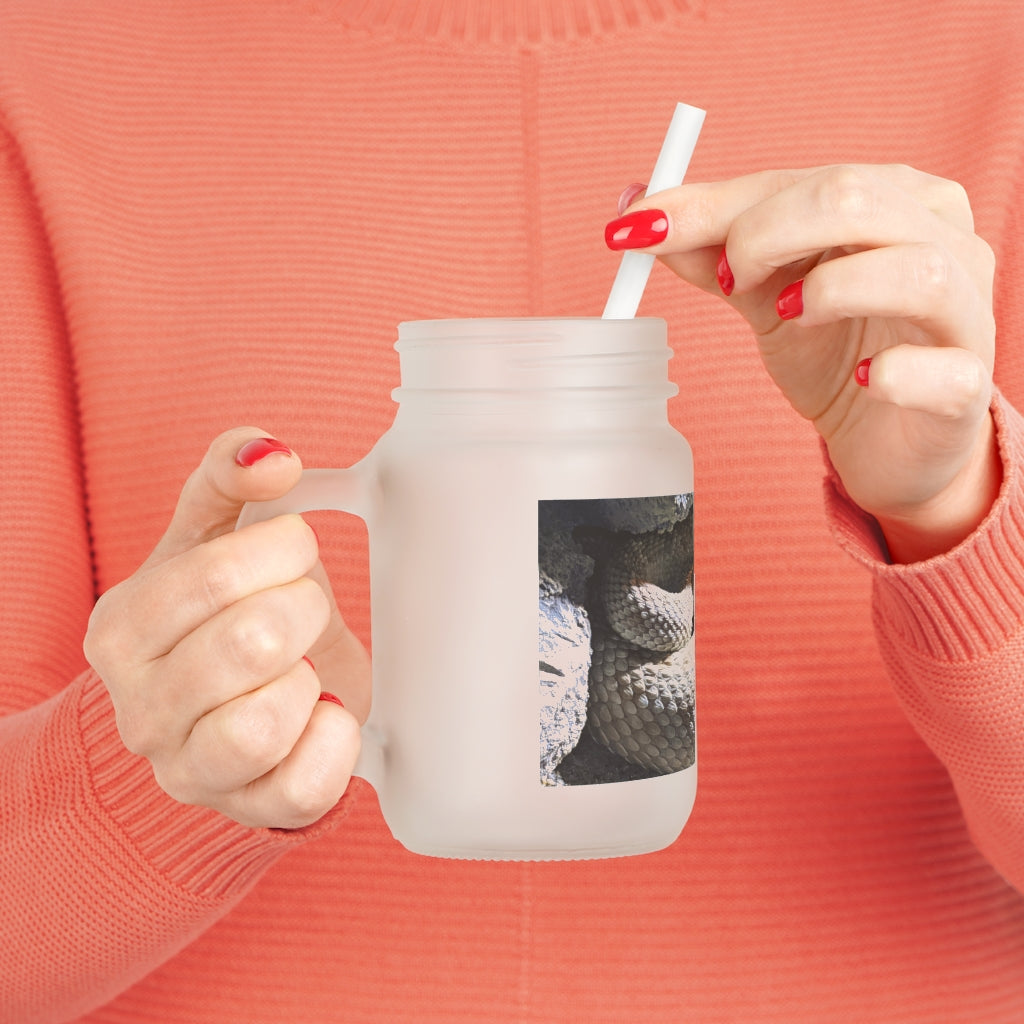 A stylish Snake Mason Jar made of frosted glass, featuring a straw and lid, perfect for personalized drinks.