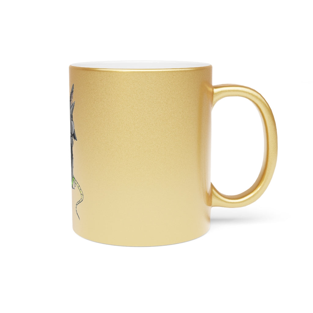 Snouse Metallic Mug in silver and gold finishes, showcasing personalized designs and a comfortable C-handle.