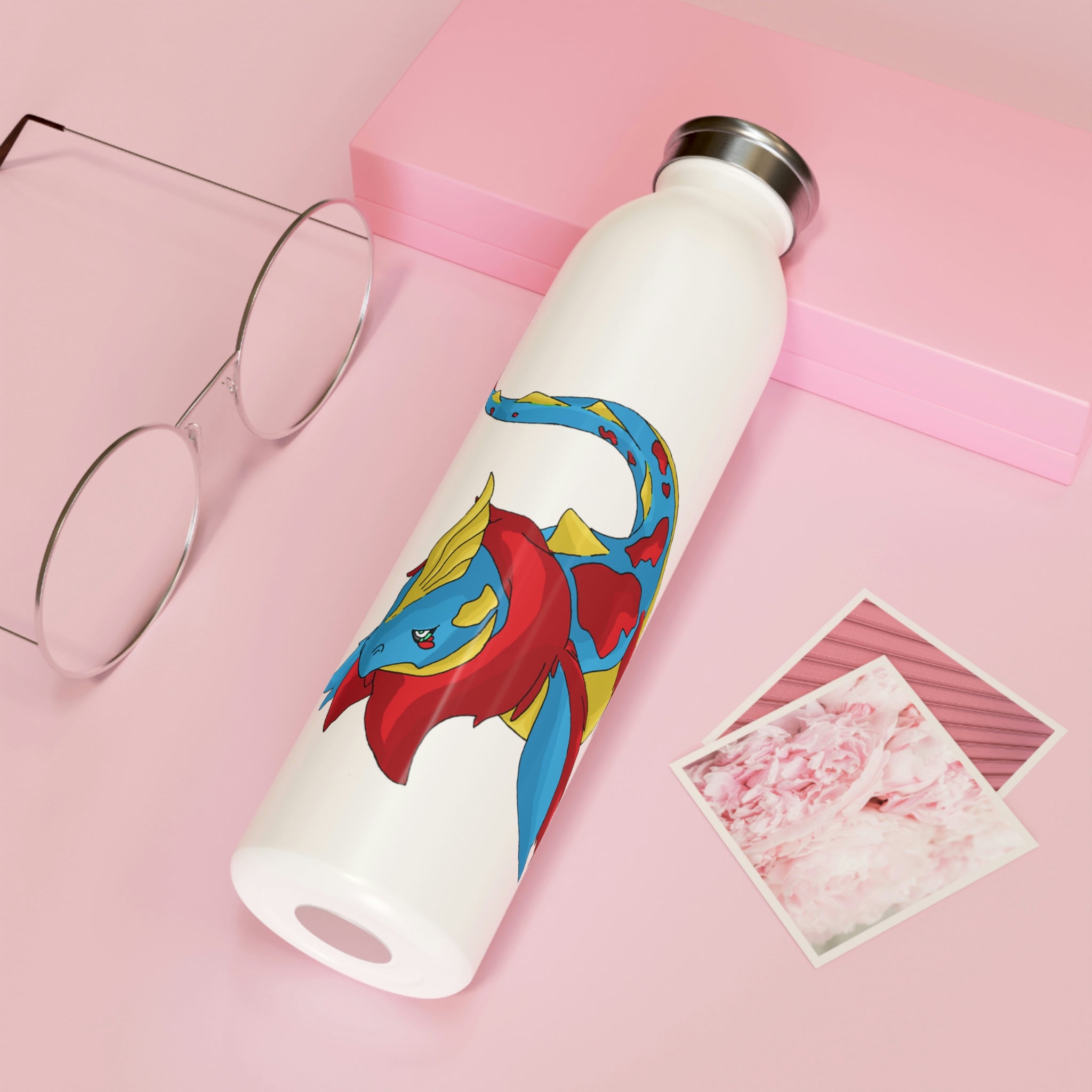 Sphale Slim Water Bottle with matte finish and stylish lid, showcasing customizable design options.