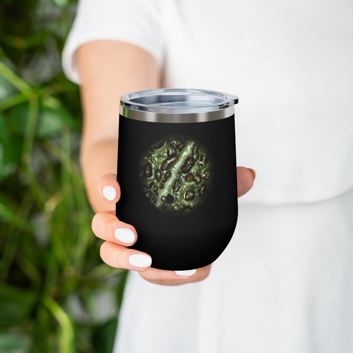 Toad Skin 12oz Insulated Wine Tumbler with clear lid, showcasing stylish design and stainless steel construction.