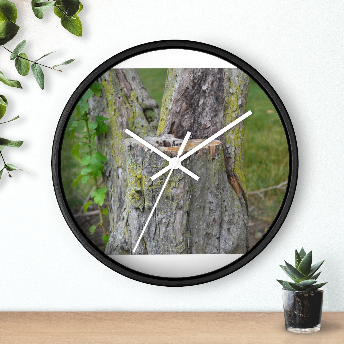 Tree Stump Wall Clock with wooden frame and plexiglass face, showcasing a rustic design.