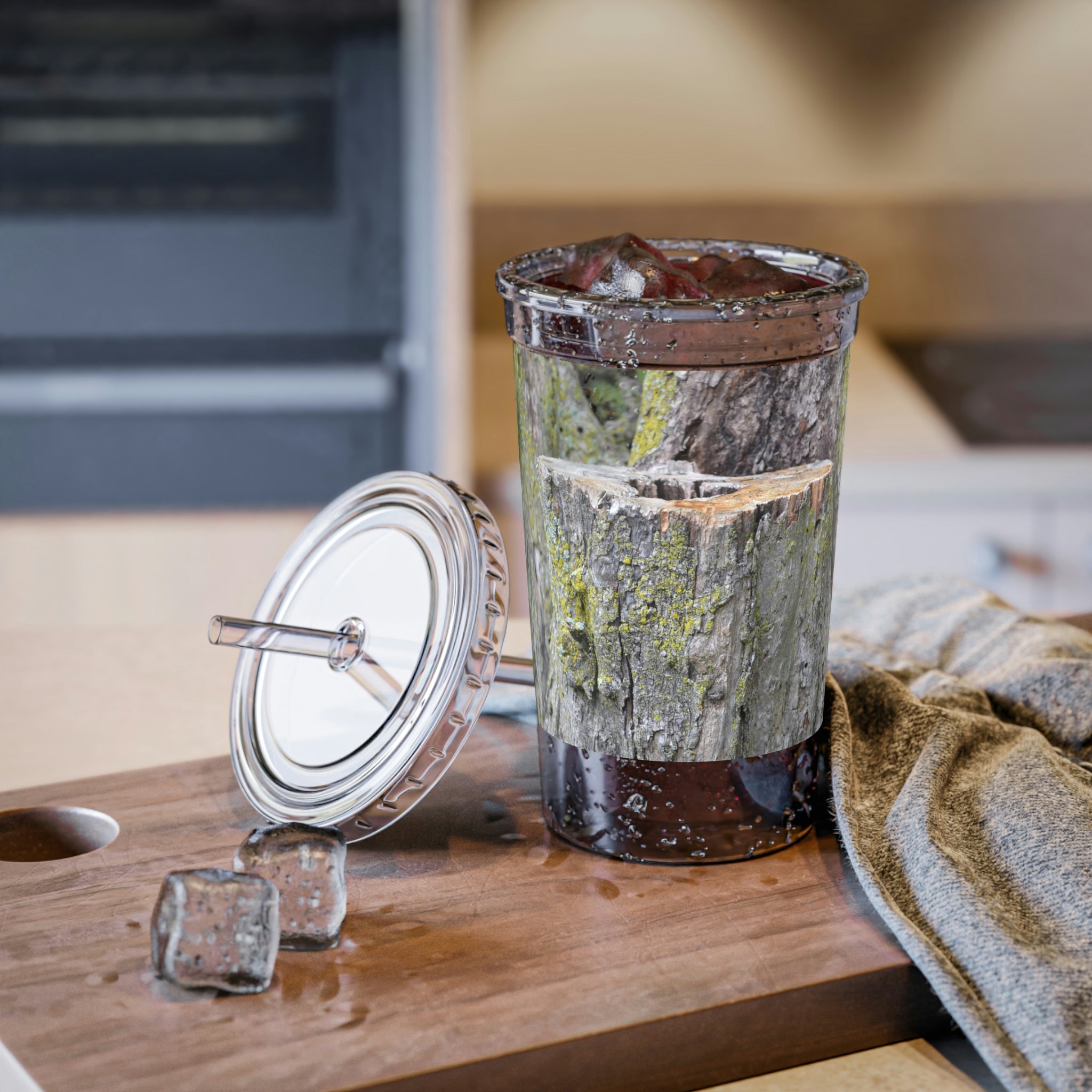 Tree Suave Acrylic Cup with double-wall insulation, featuring a customizable design and a plastic lid with a straw.