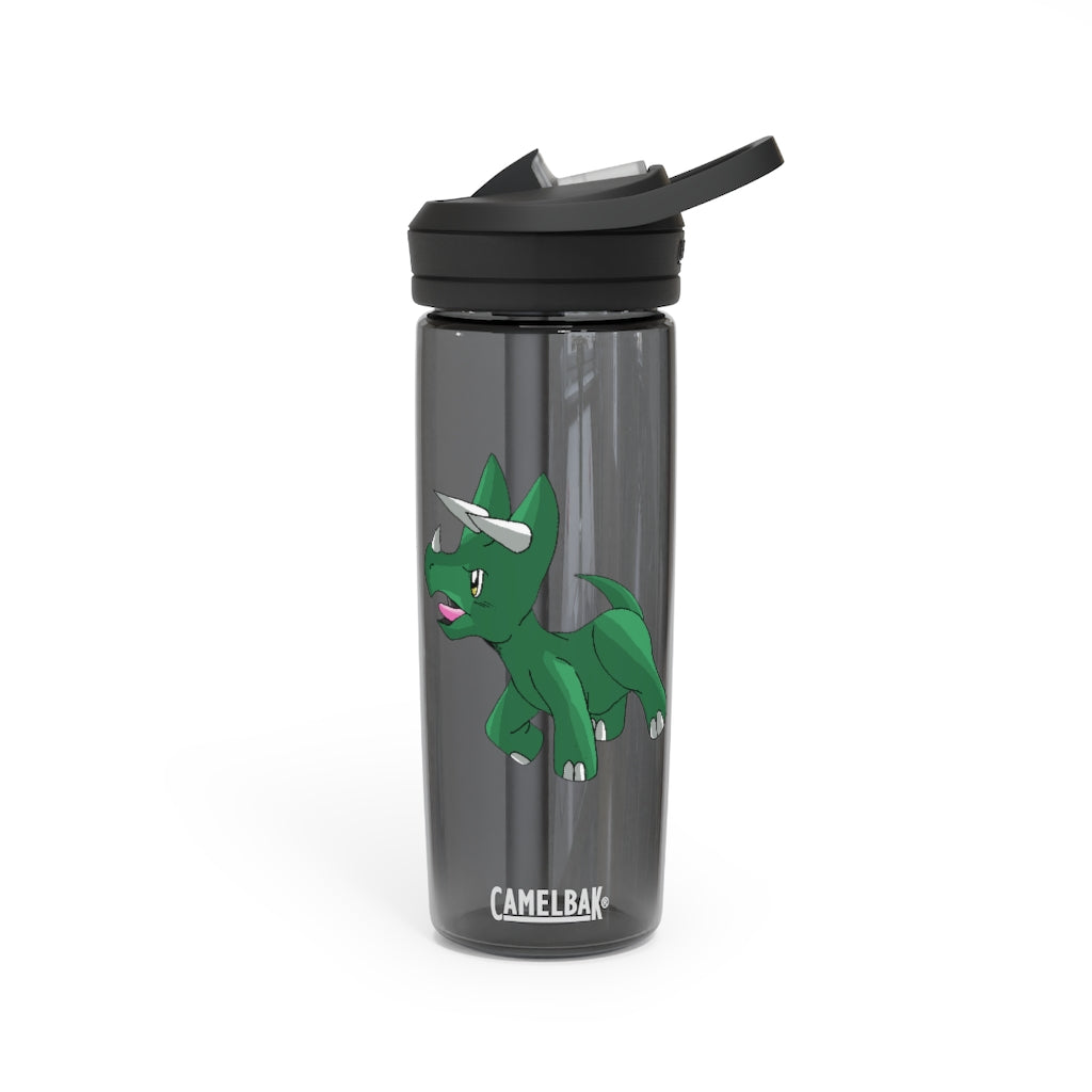 Treevetop CamelBak Eddy® Water Bottle in 20oz and 25oz sizes, showcasing its robust design and spill-proof biting valve.