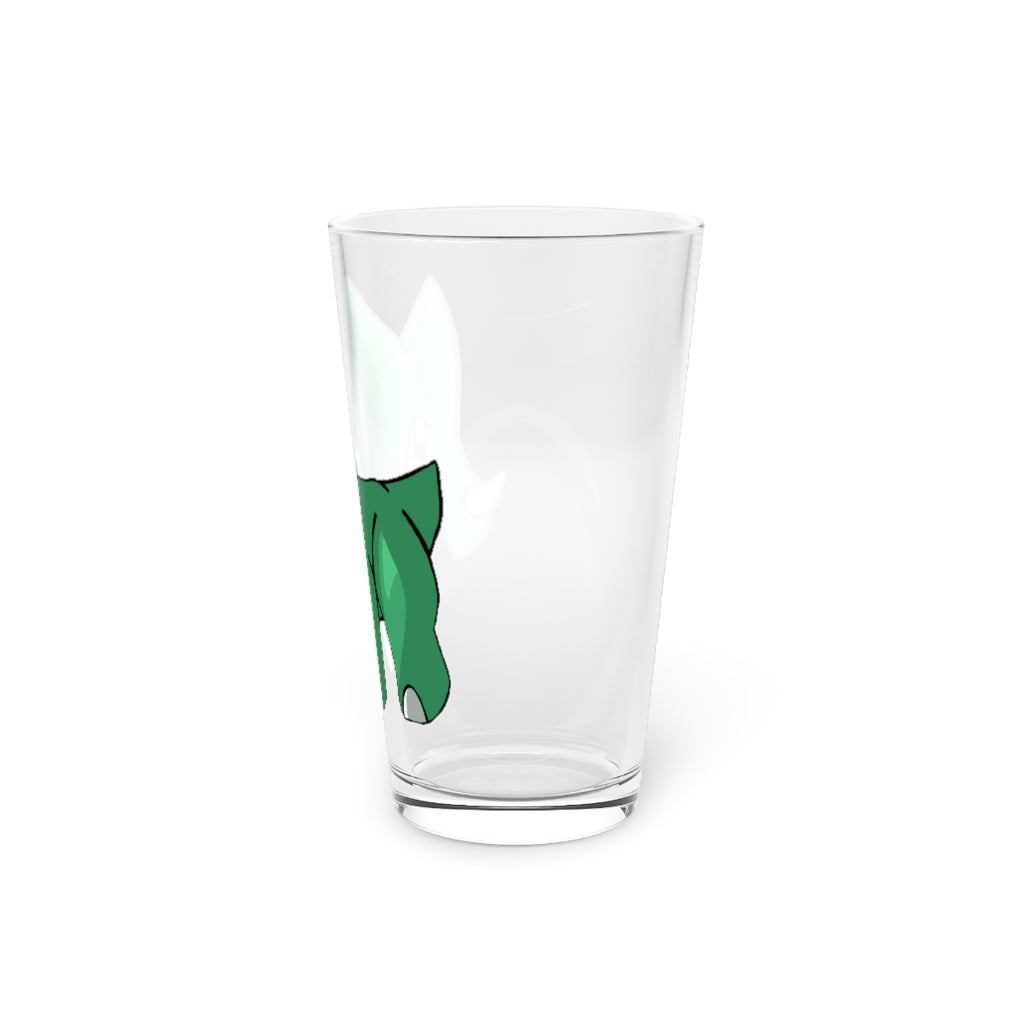 Treevetop 16oz pint glass with customizable design, showcasing clear glass and durable construction.