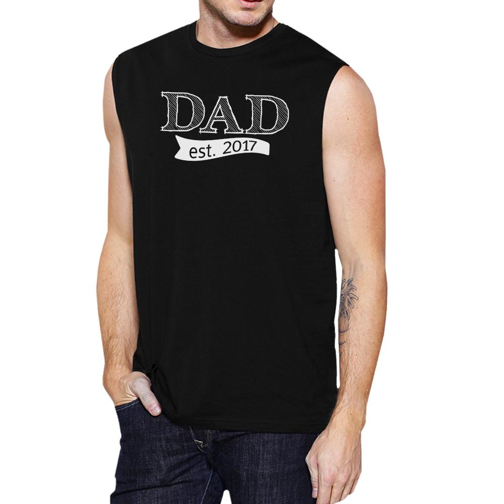 Main Dad Est 2017 Mens Black Graphic Muscle Top Unique image