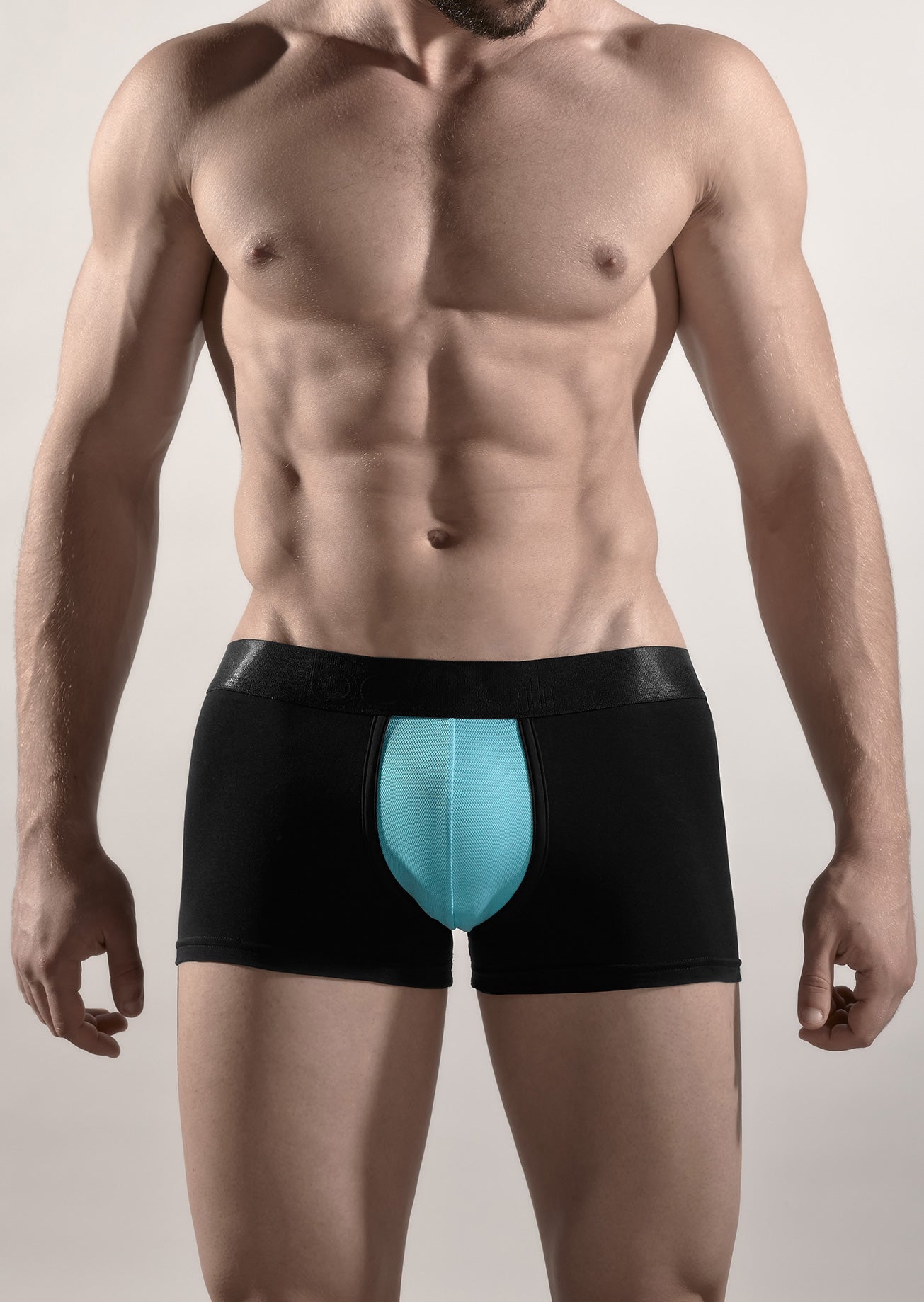 BoxAir Cooling Underwear in Black, featuring ergonomic design and advanced cooling technology for men's comfort and health.