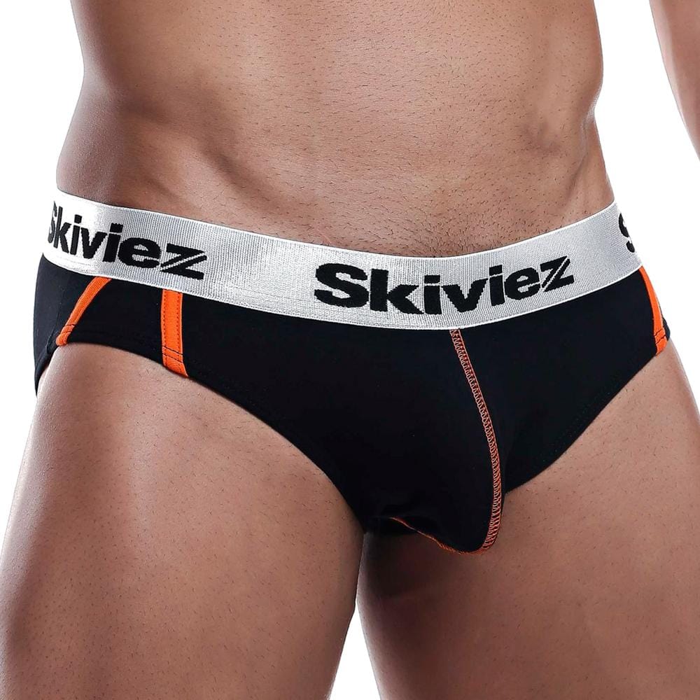 Skiviez SZJ014 Briefs showcasing a stylish design with breathable fabric and supportive fit, perfect for everyday wear.