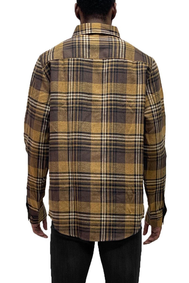 A cozy checkered flannel shirt with long sleeves, brushed on both sides for a soft and fluffy feel, suitable for unisex wear.