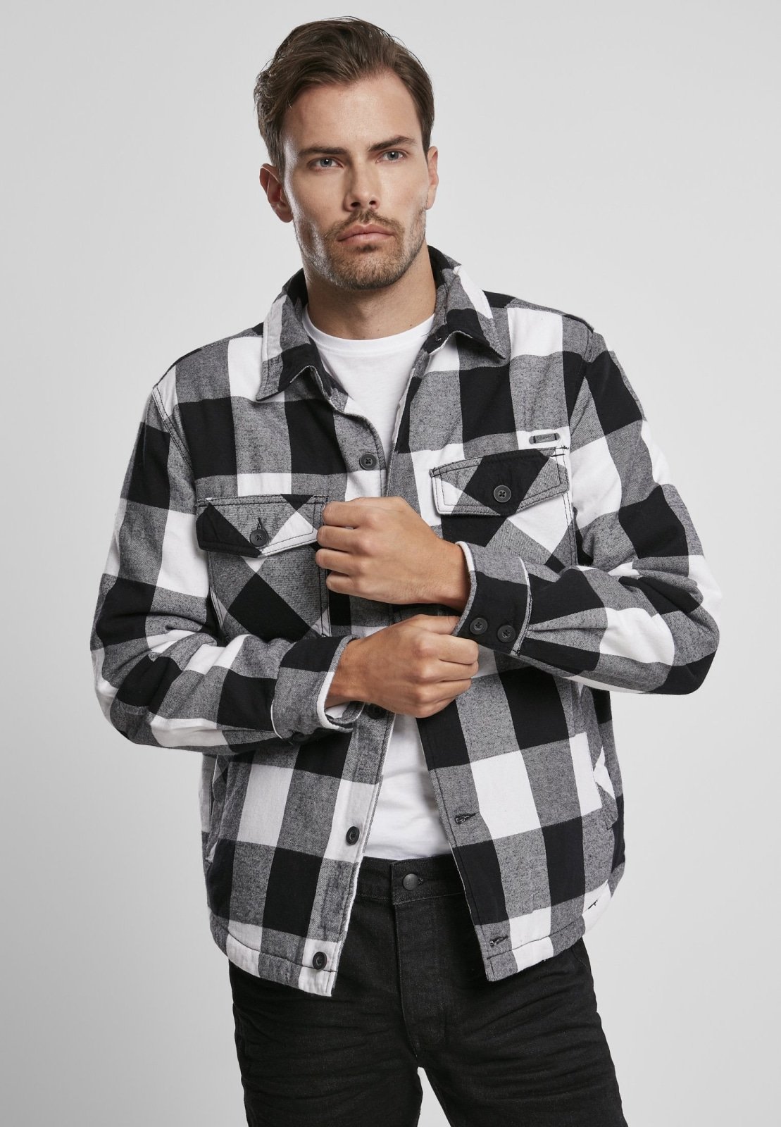 Light Lumber Style Jacket Shirt featuring a classic lumberjack design with flannel lining and multiple pockets.