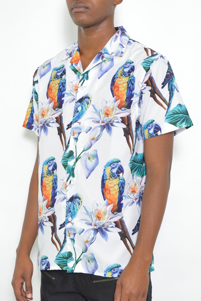 A stylish PARODY SHORT SLEEVE SHIRT WS7418 made of 100% polyester, featuring a regular fit, perfect for casual wear.