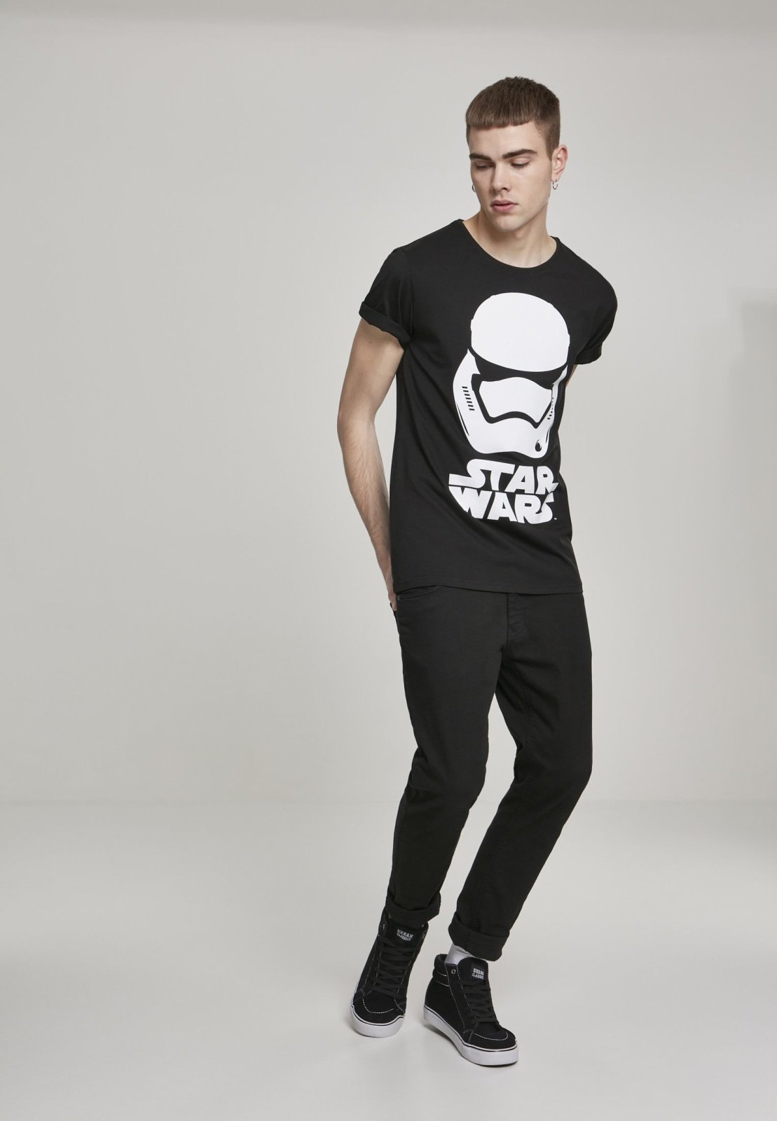 Star Wars Trooper T-Shirt made of 100% cotton, featuring a classic stormtrooper design.