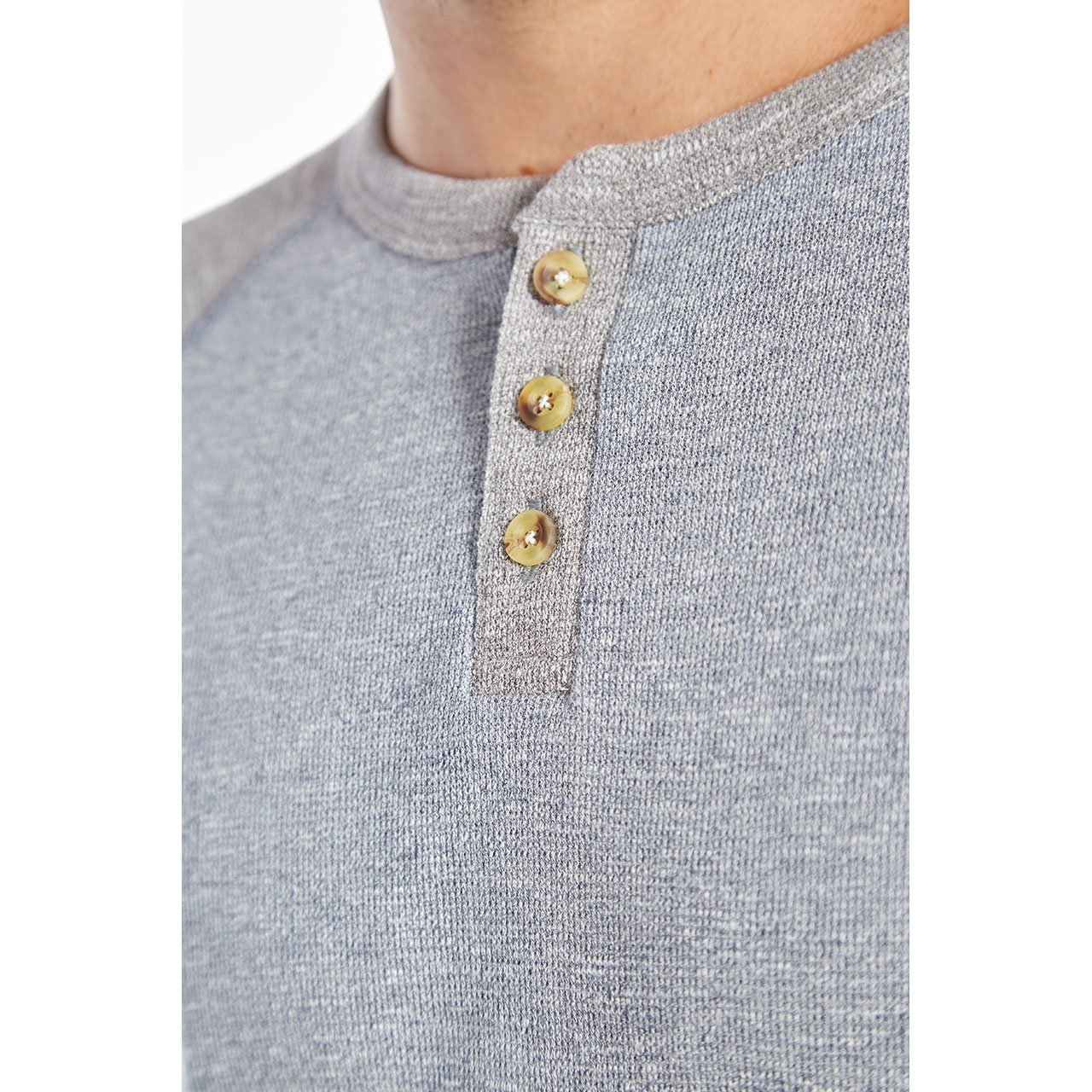 Tom Thermal Raglan Henley in a stylish design featuring long sleeves and a chambray lined placket, made from eco-friendly materials.