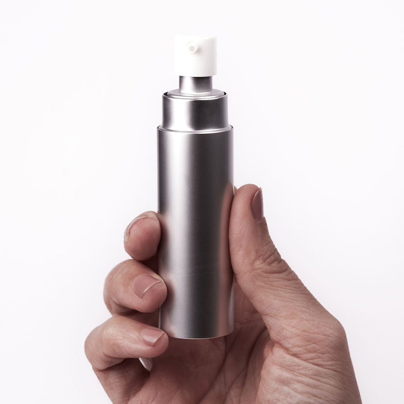 überlube Silver Good-to-Go Traveler Set with three 15ml lubricant refills in a sleek silver travel case.