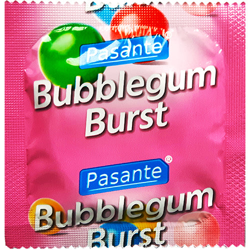 Pasante Bubblegum condoms in blue packaging, featuring a bubble gum flavor and natural rubber latex material.