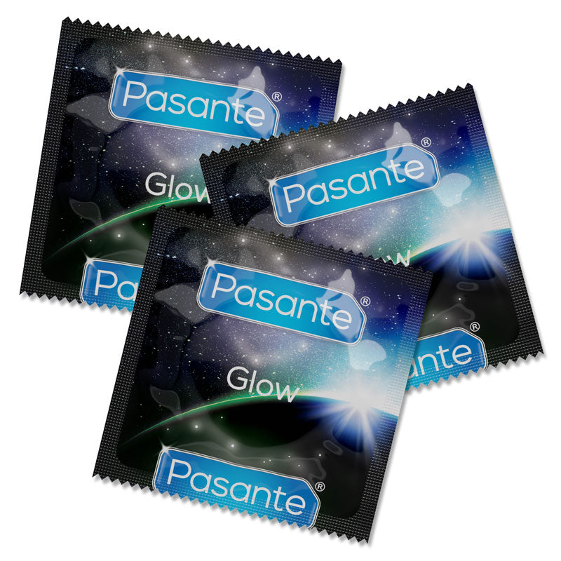 Pasante Glow condoms in packaging, featuring a glow-in-the-dark design and natural rubber latex material.