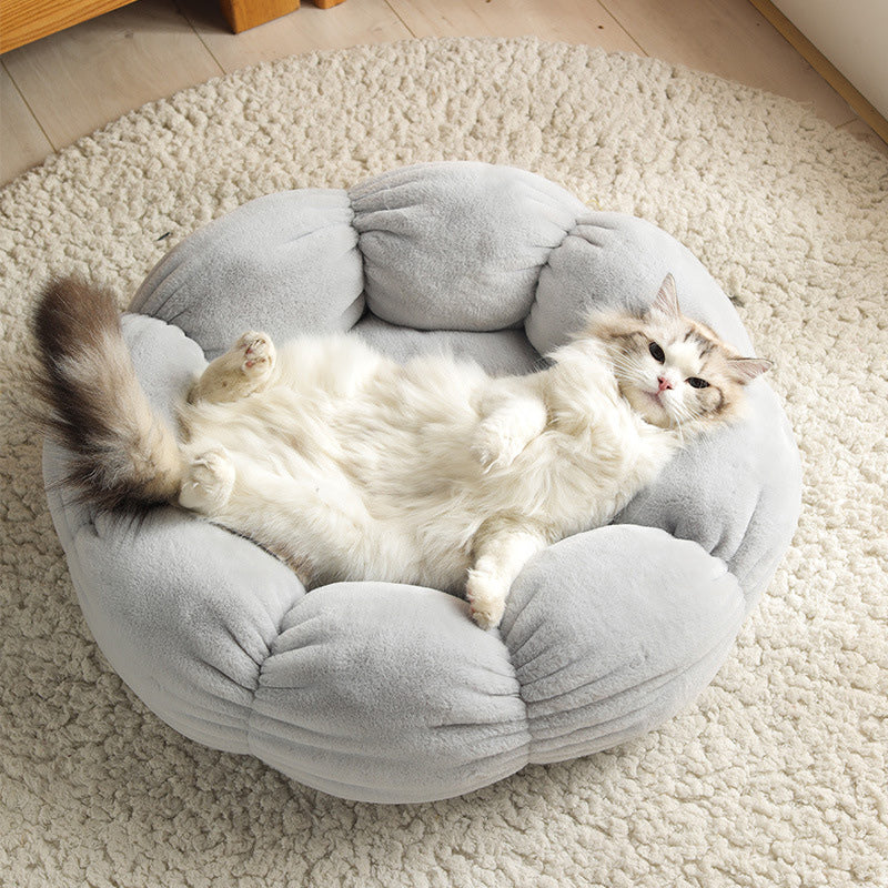 Cozy Autumn Winter Plus Velvet Thick Round Flower Cat Litter Kennel in gray, blue, and pink colors, featuring soft edges and a round flower design.