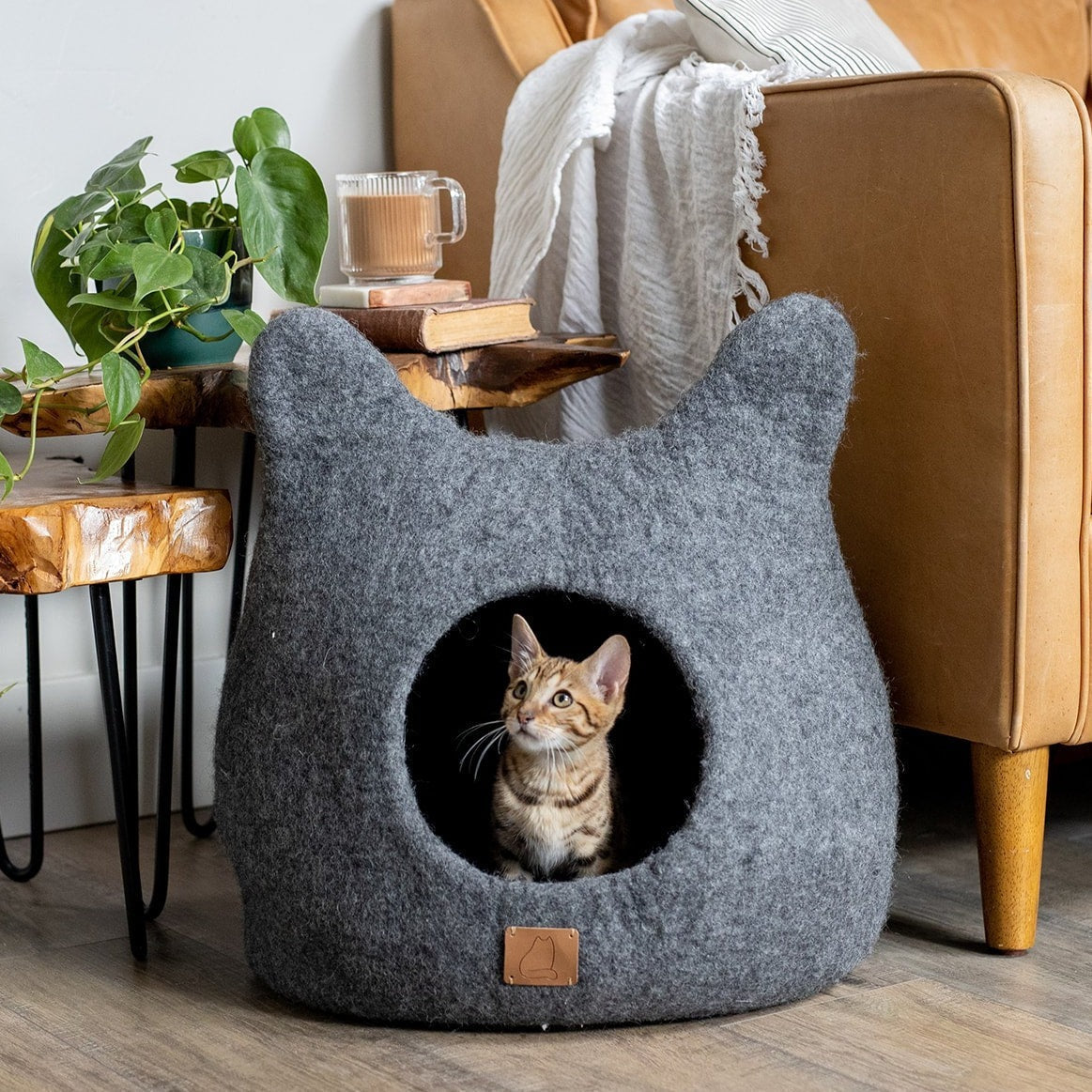 Stone Gray Ear Style Cave made of premium felted wool, featuring a cozy design with a peekaboo entrance, perfect for cats of all sizes.