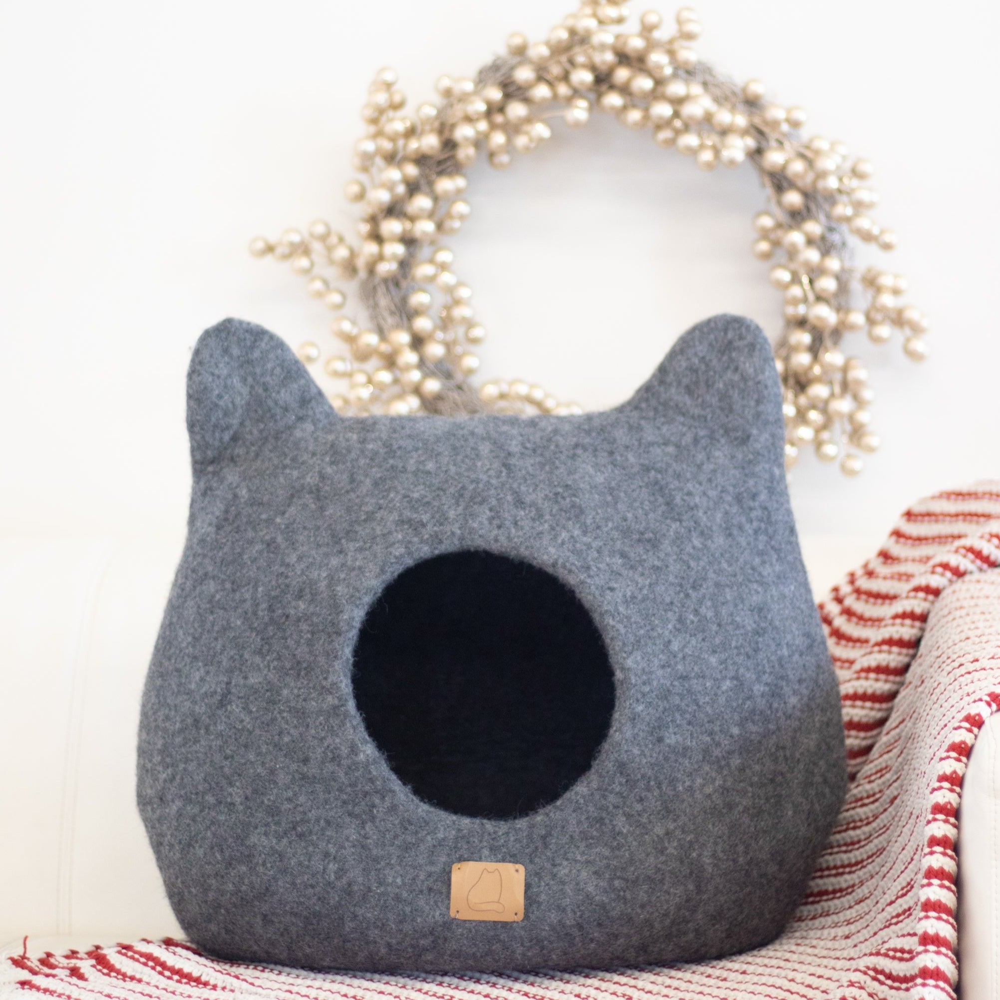 Stone Gray Ear Style Cave made of premium felted wool, featuring a cozy design with a peekaboo entrance, perfect for cats of all sizes.