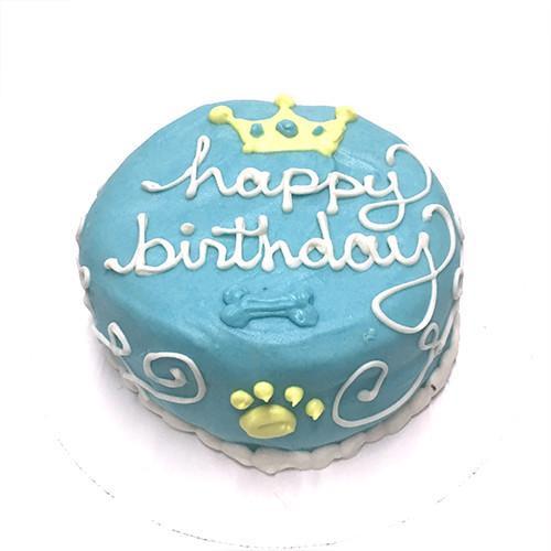 A beautifully decorated Prince Dog Cake featuring a peanut butter banana flavor with a yogurt coating, perfect for medium to large dogs.