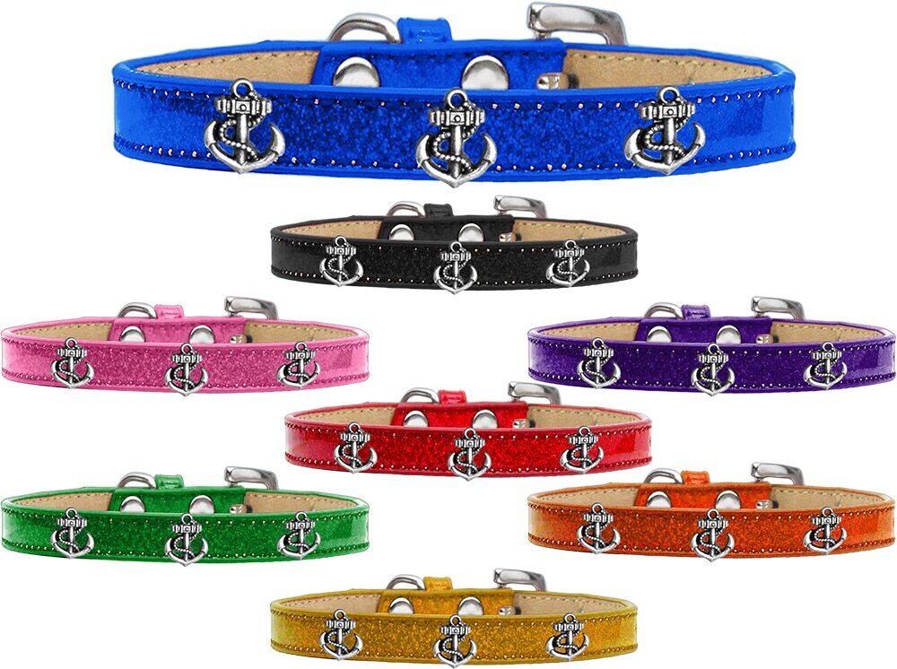 A stylish dog collar featuring an ice cream widget design with a silver anchor, perfect for pets of all sizes.