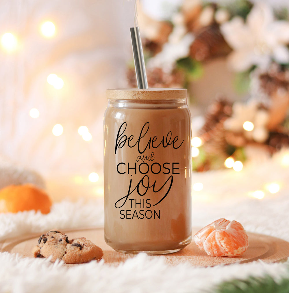 Believe & Joy Cup set featuring high borosilicate glass, bamboo lid, and stainless steel straws, perfect for various beverages.