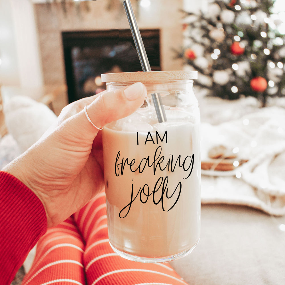 Jolly Set Cup Set featuring glass cups with bamboo lids and stainless steel straws, perfect for hot and cold beverages.