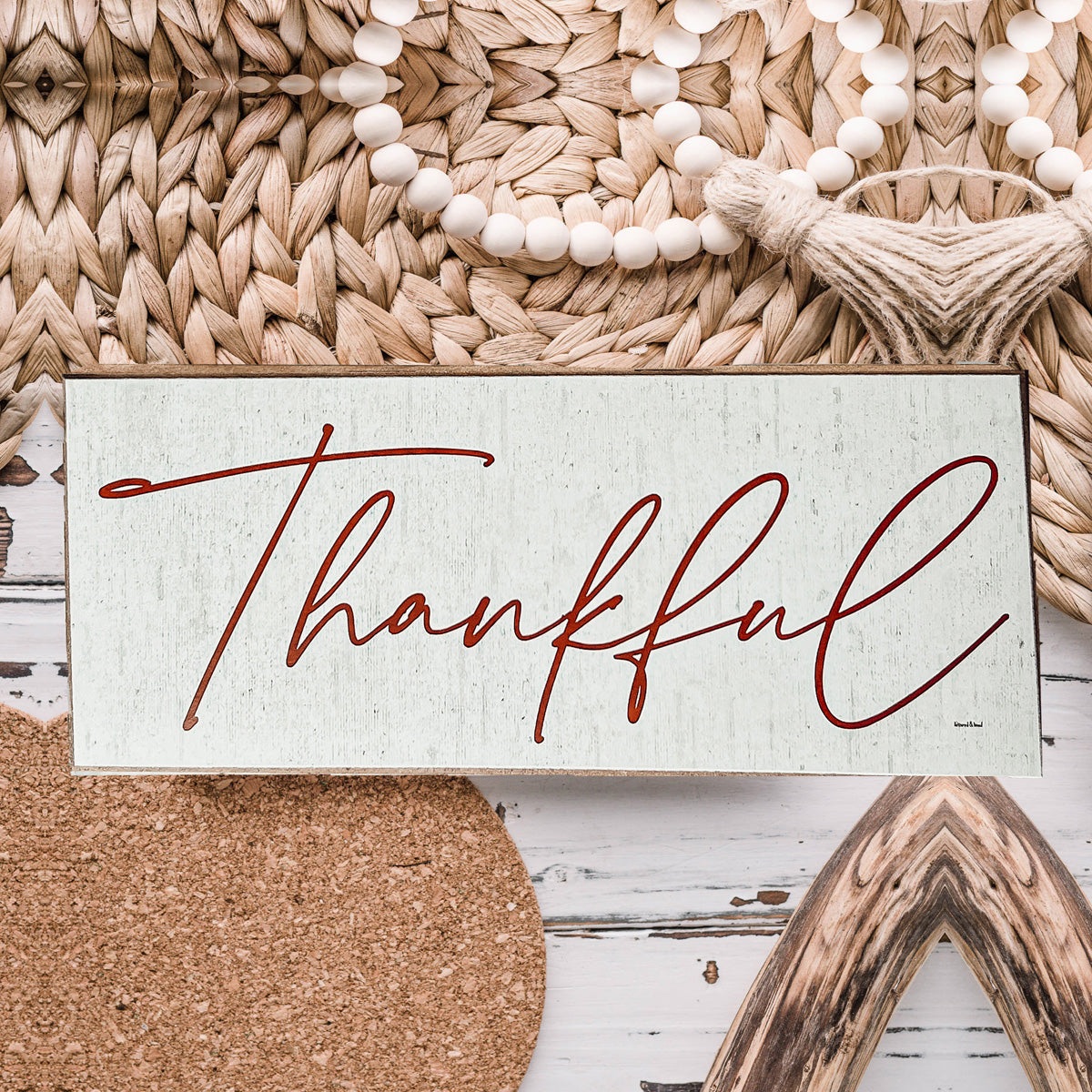 Two rustic wooden signs with 'Give Thanks' and 'Thankful' in elegant script, perfect for home decor.