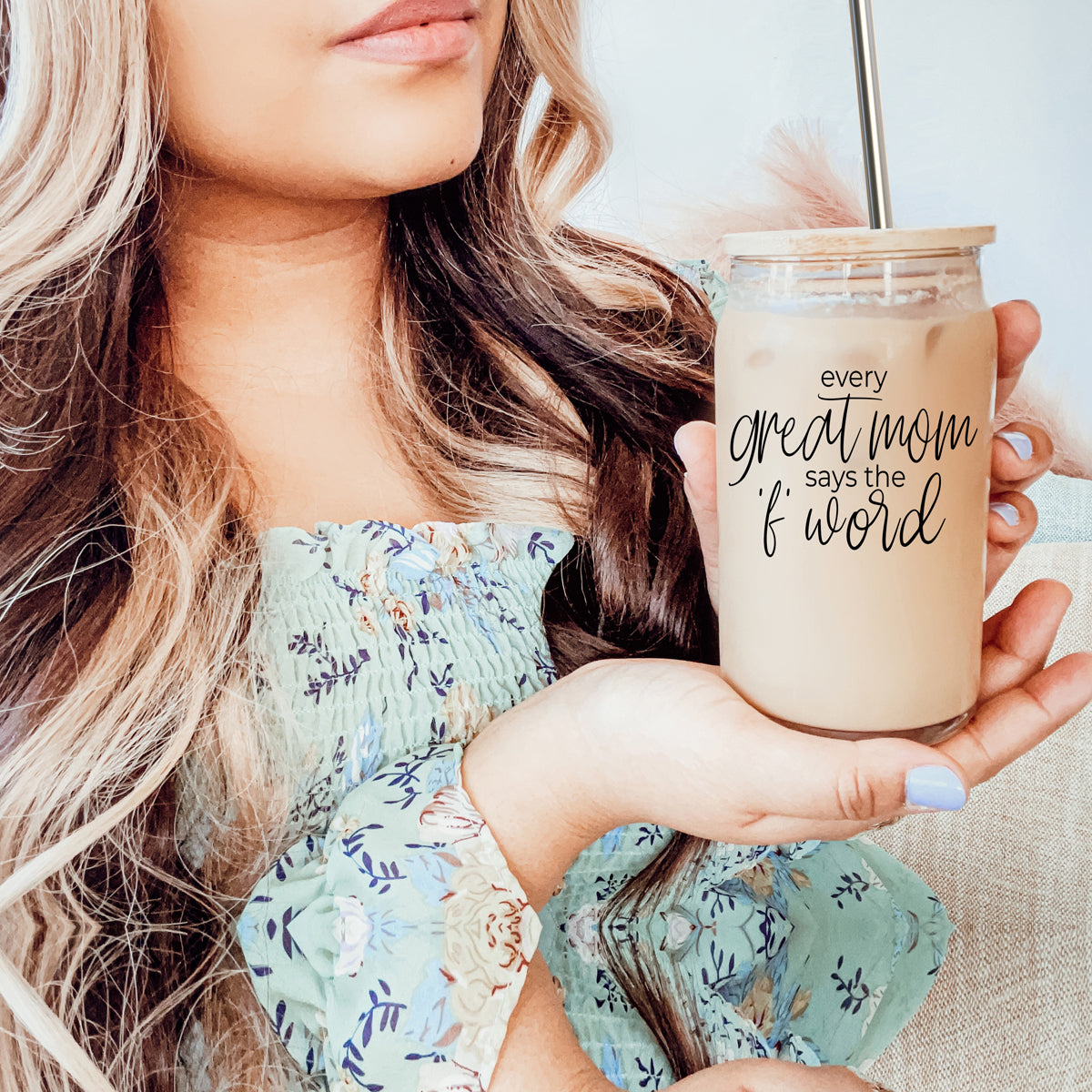 Every Great Mom Set featuring glass drinking cups with bamboo lids, stainless steel straws, and a straw cleaner, perfect for hot and cold beverages.